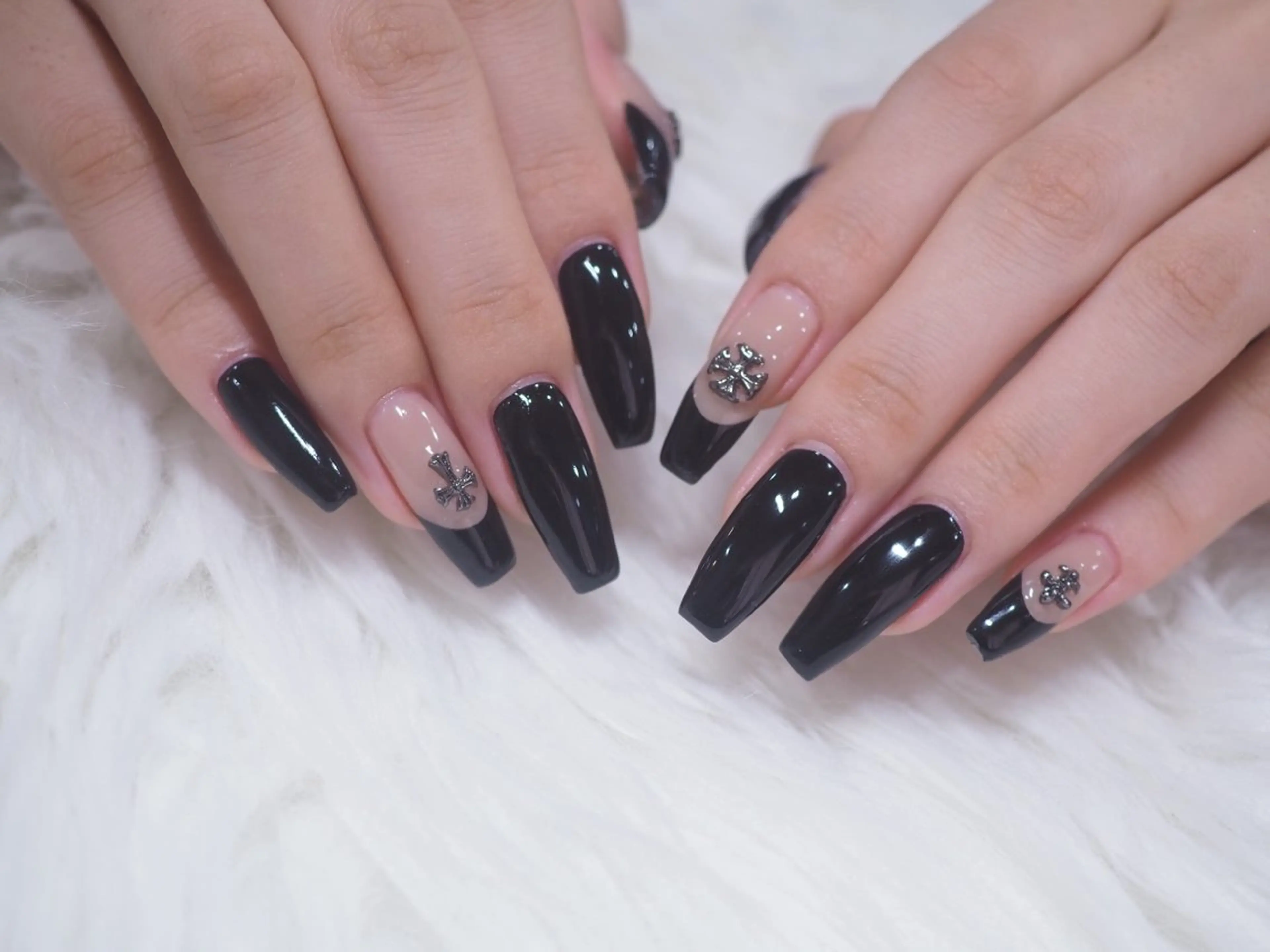 ネイル ハンドネイル lolonail Nのネイルデザイン