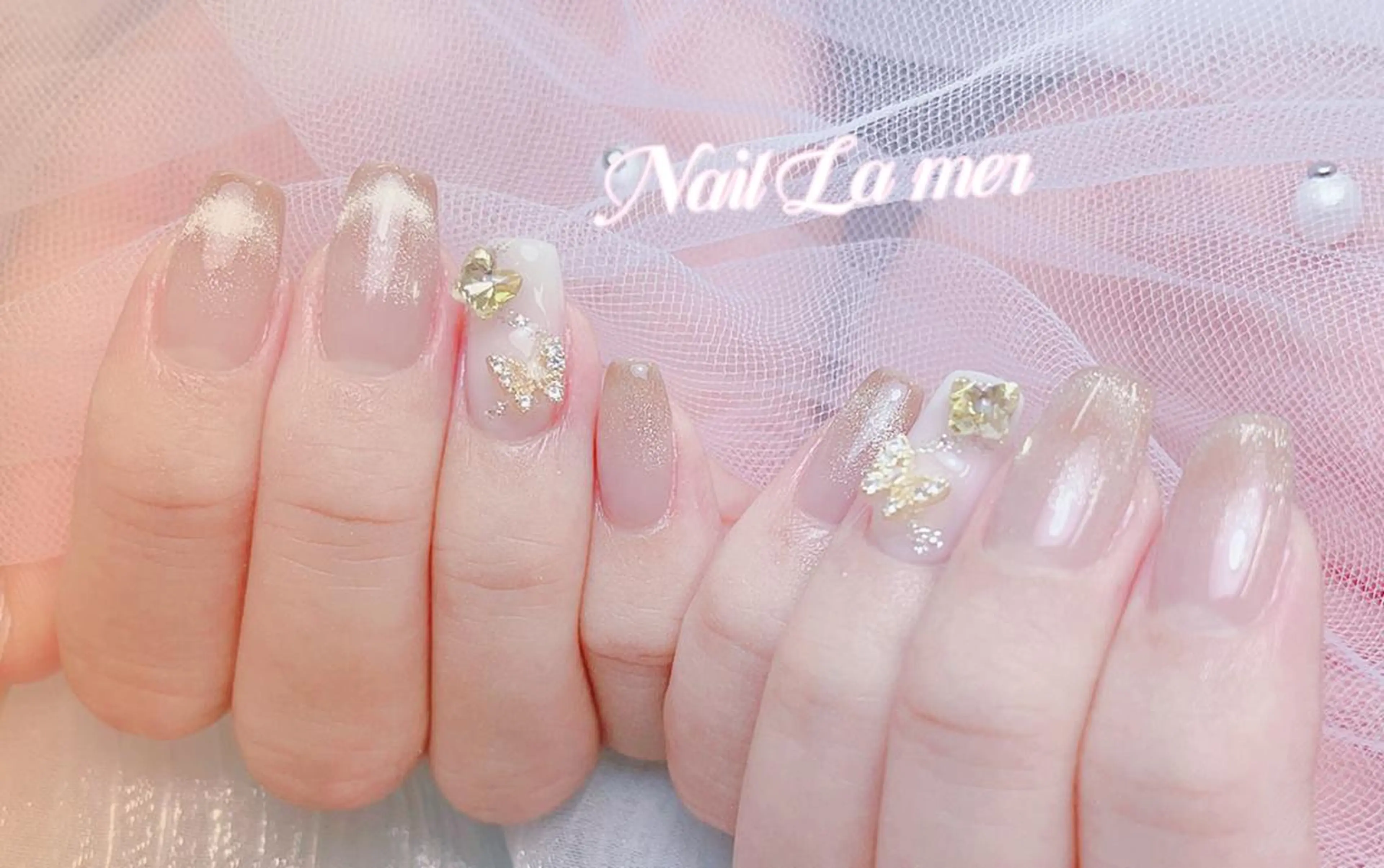 ネイル ハンドネイル ハンドケア Merit メリット_のネイルデザイン