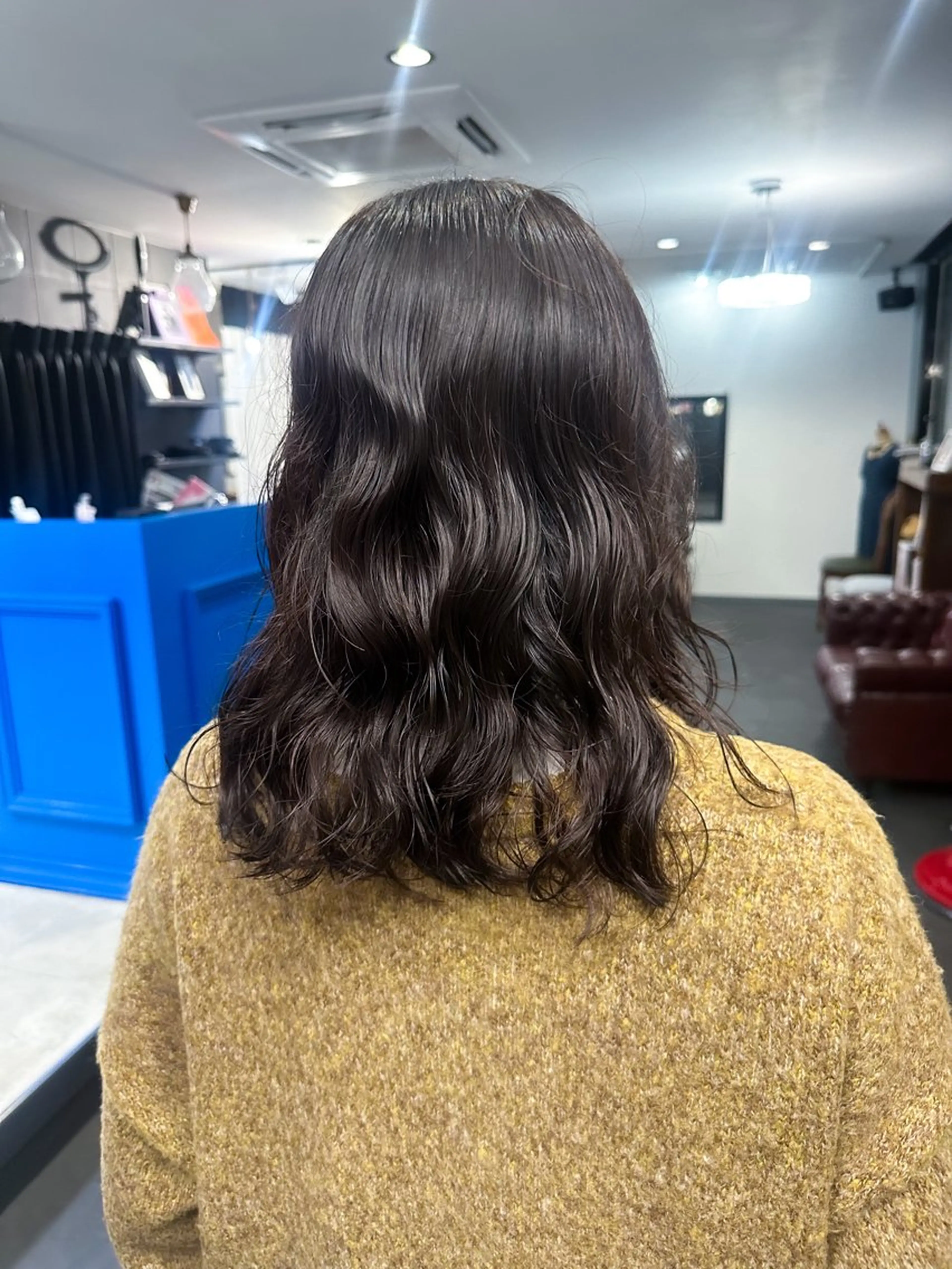 セミロング 桒村 沙綾のヘアスタイル