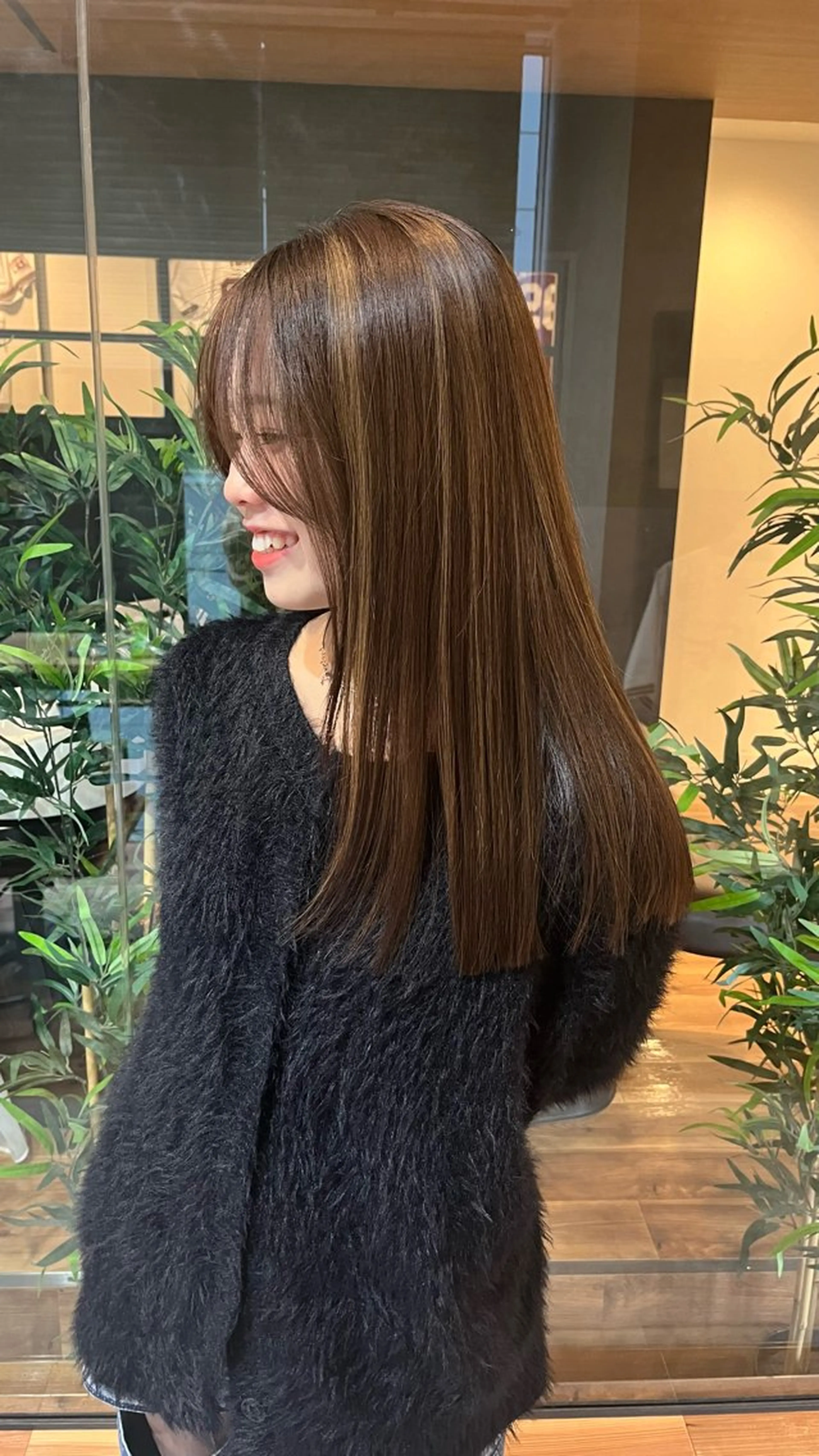 ロング Nanami 〜mau〜のヘアスタイル