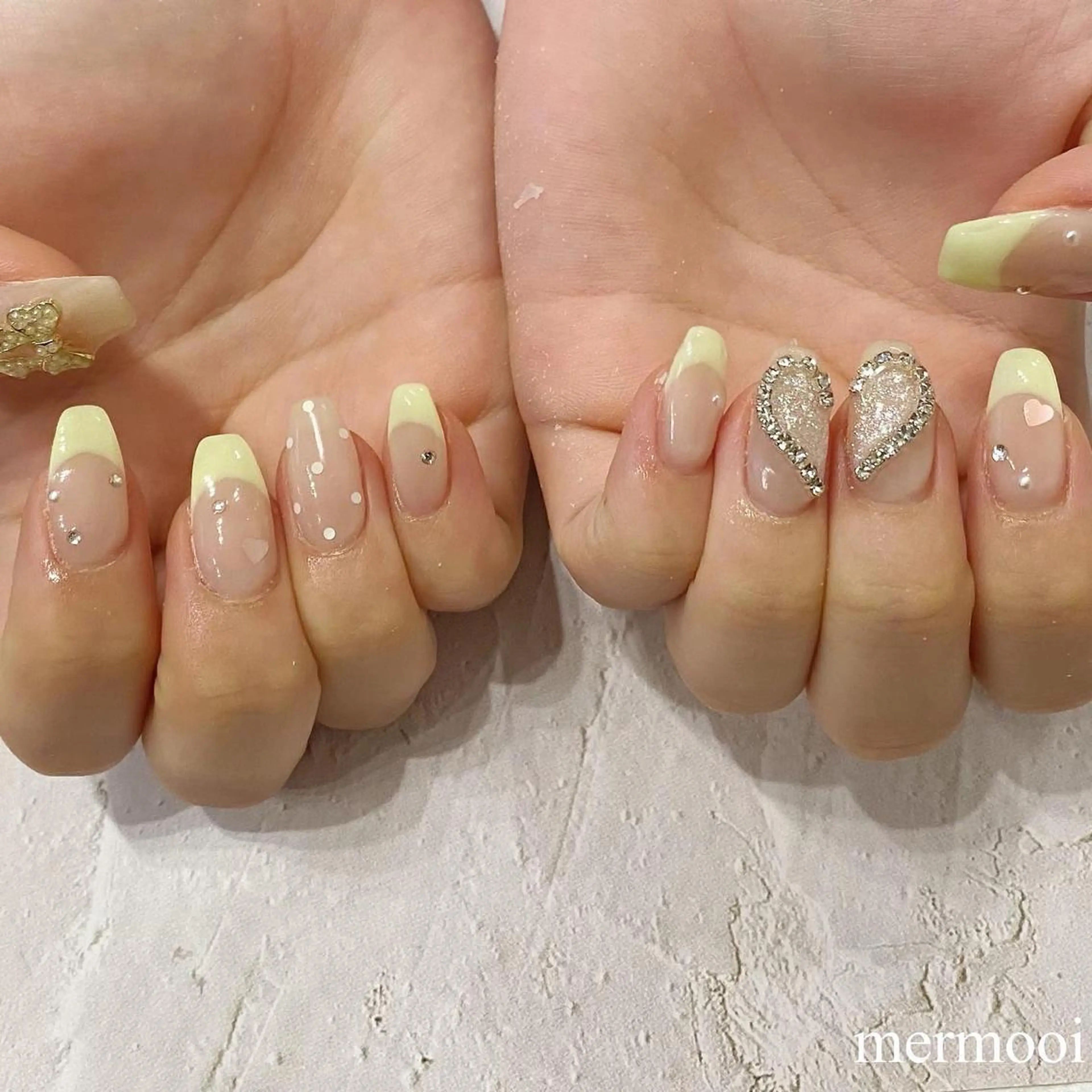 ネイル ドット フレンチネイル ハート 韓国ネイル ニュアンスネイル ハンドネイル mermooi所属・melumooi nailのネイルデザイン