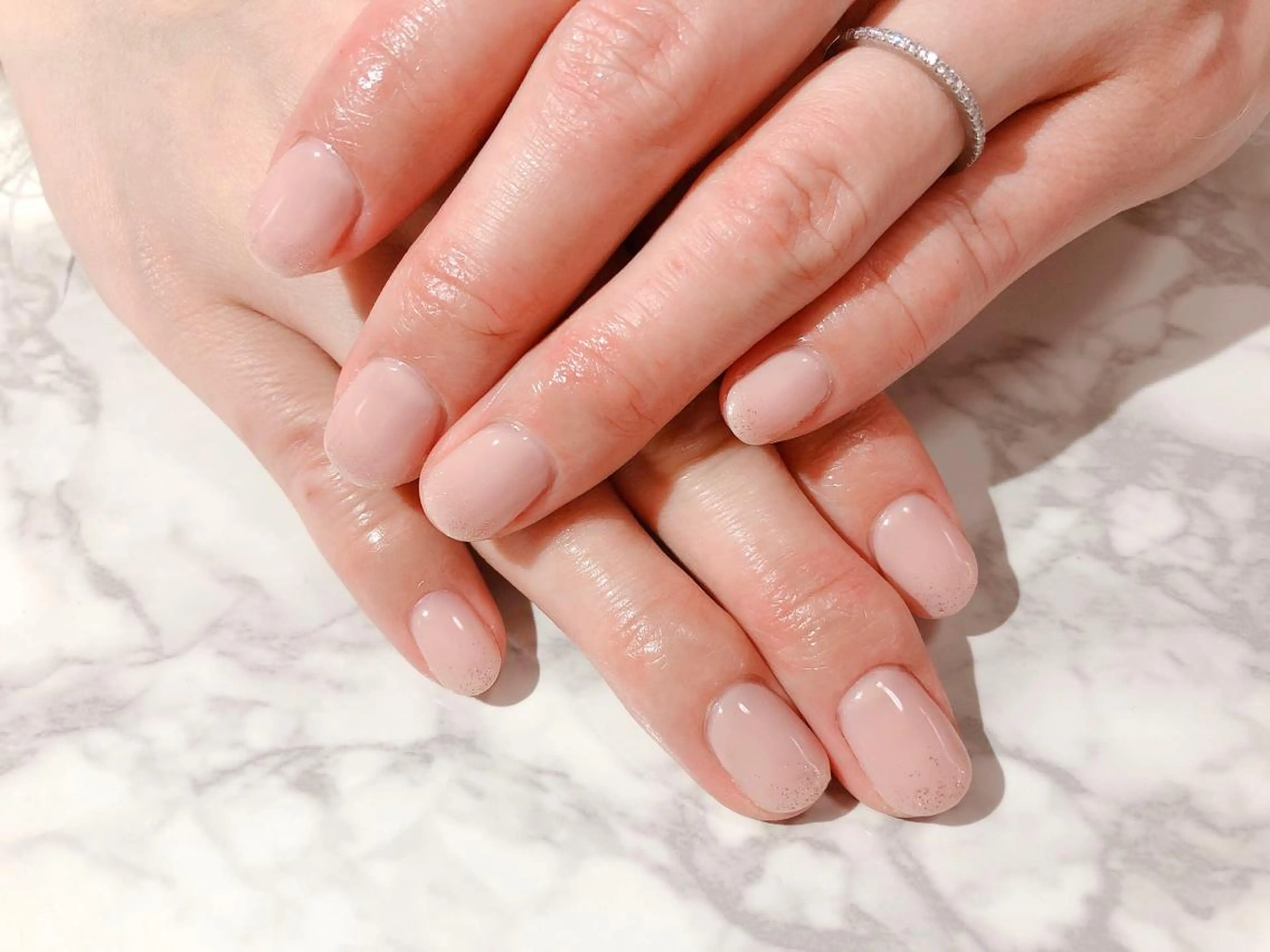 ネイル ジェルネイル Regaro i.sのネイルデザイン