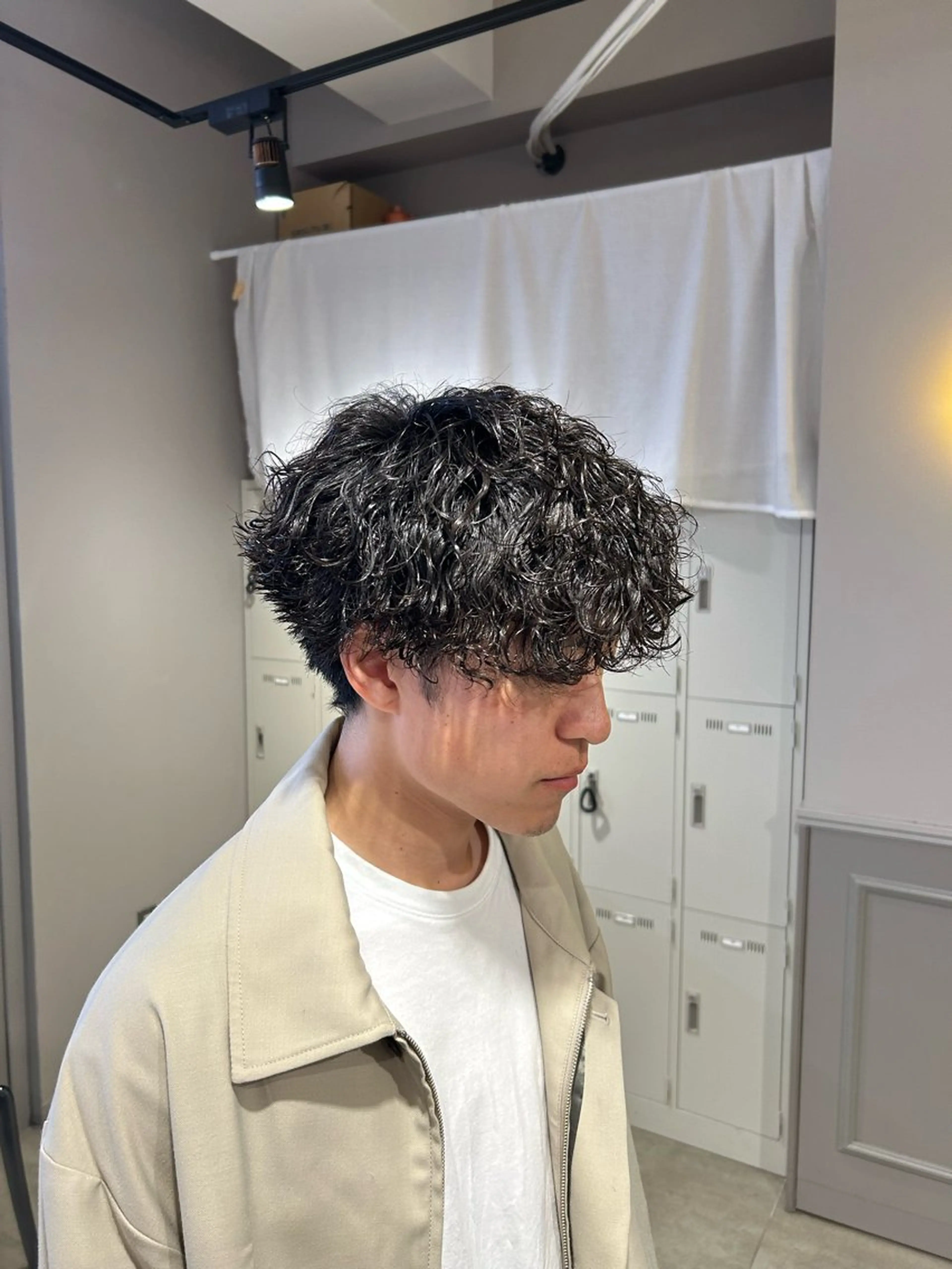 パーマ メンズ 韓国/トレンド レイヤー【101】のヘアスタイル