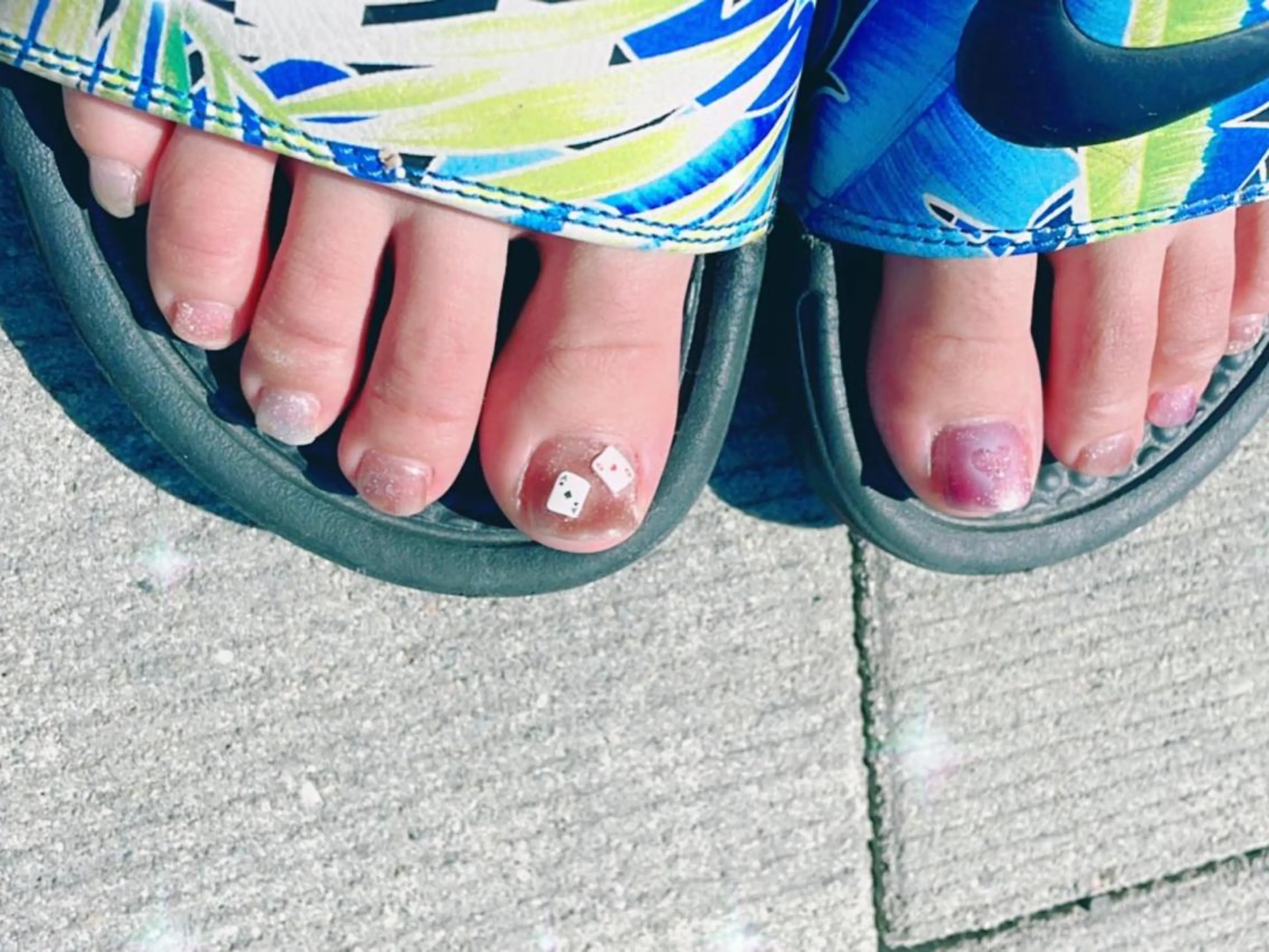 ネイル フットネイル 頑張る女性の味方✴︎ M.i　nail ♡のネイルデザイン