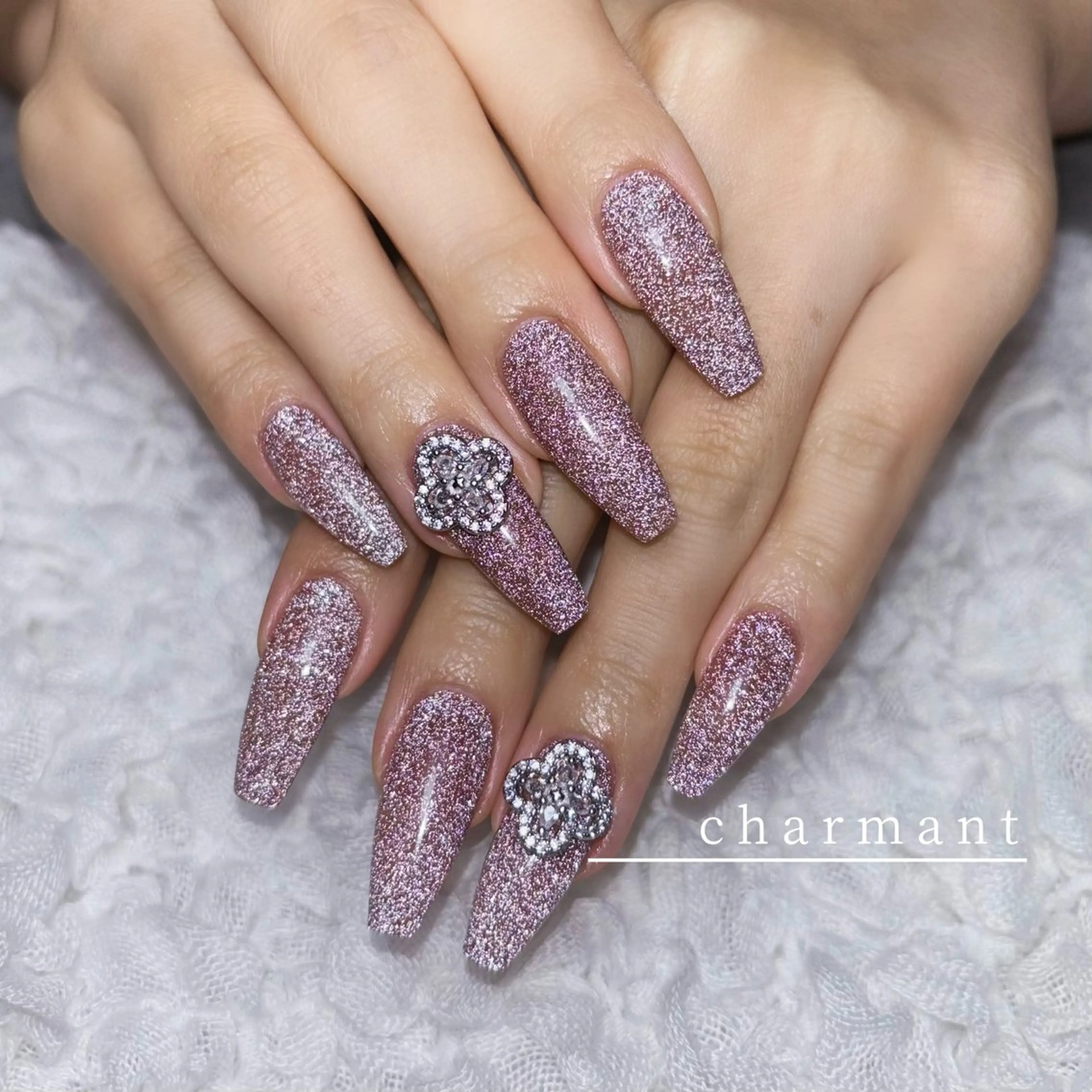 4/17まで限定お値下げ🩵うるうるマグネットorキラキラ✨フラッシュネイル💎【オフ込み】の写真