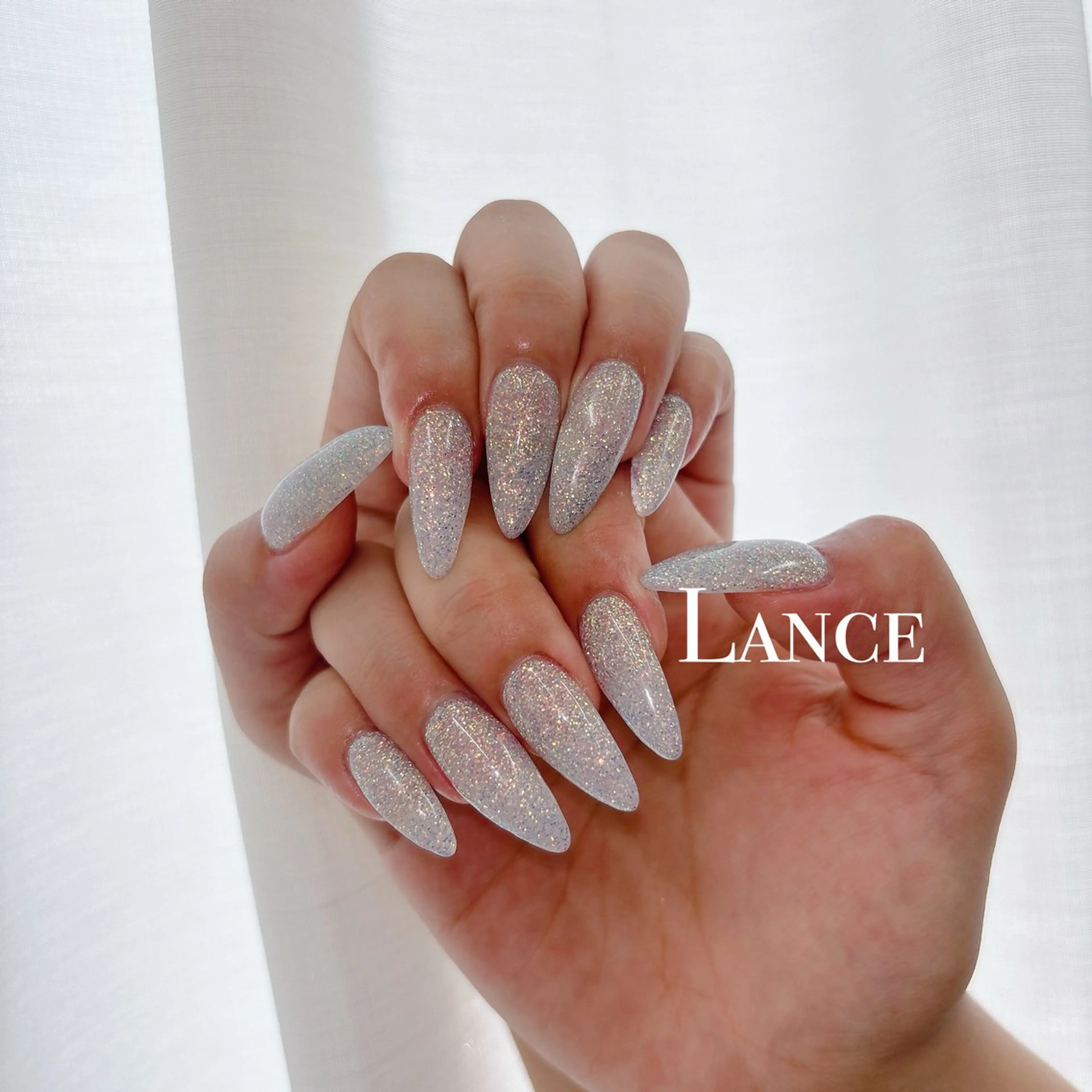 ネイル オーロラネイル フットネイル 氷ネイル・うるうるネイル キラキラネイル 韓国ネイル ハンドネイル Lance nailのネイルデザイン