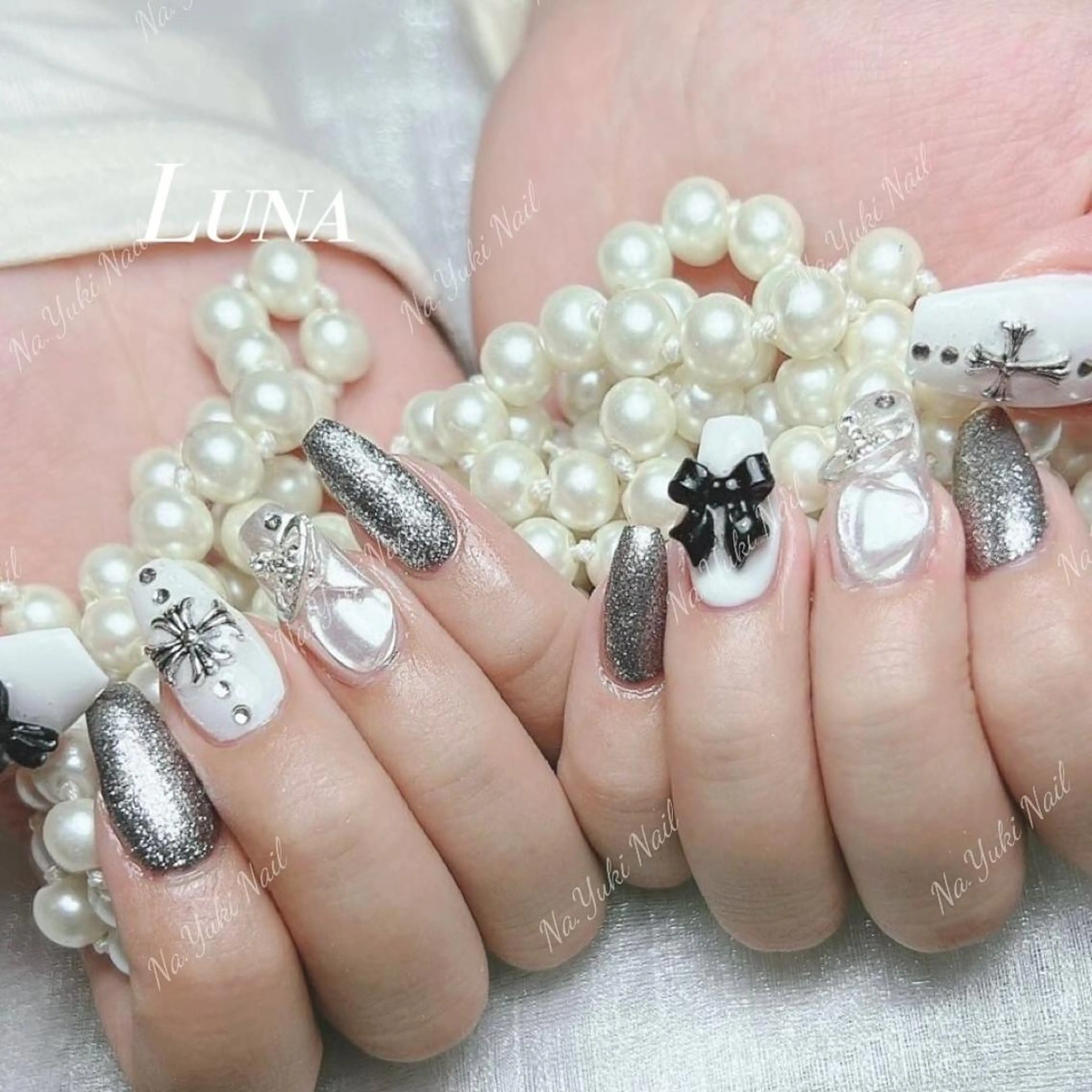 ネイル ハンドネイル ハンドケア 🦋 Queenieのネイルデザイン