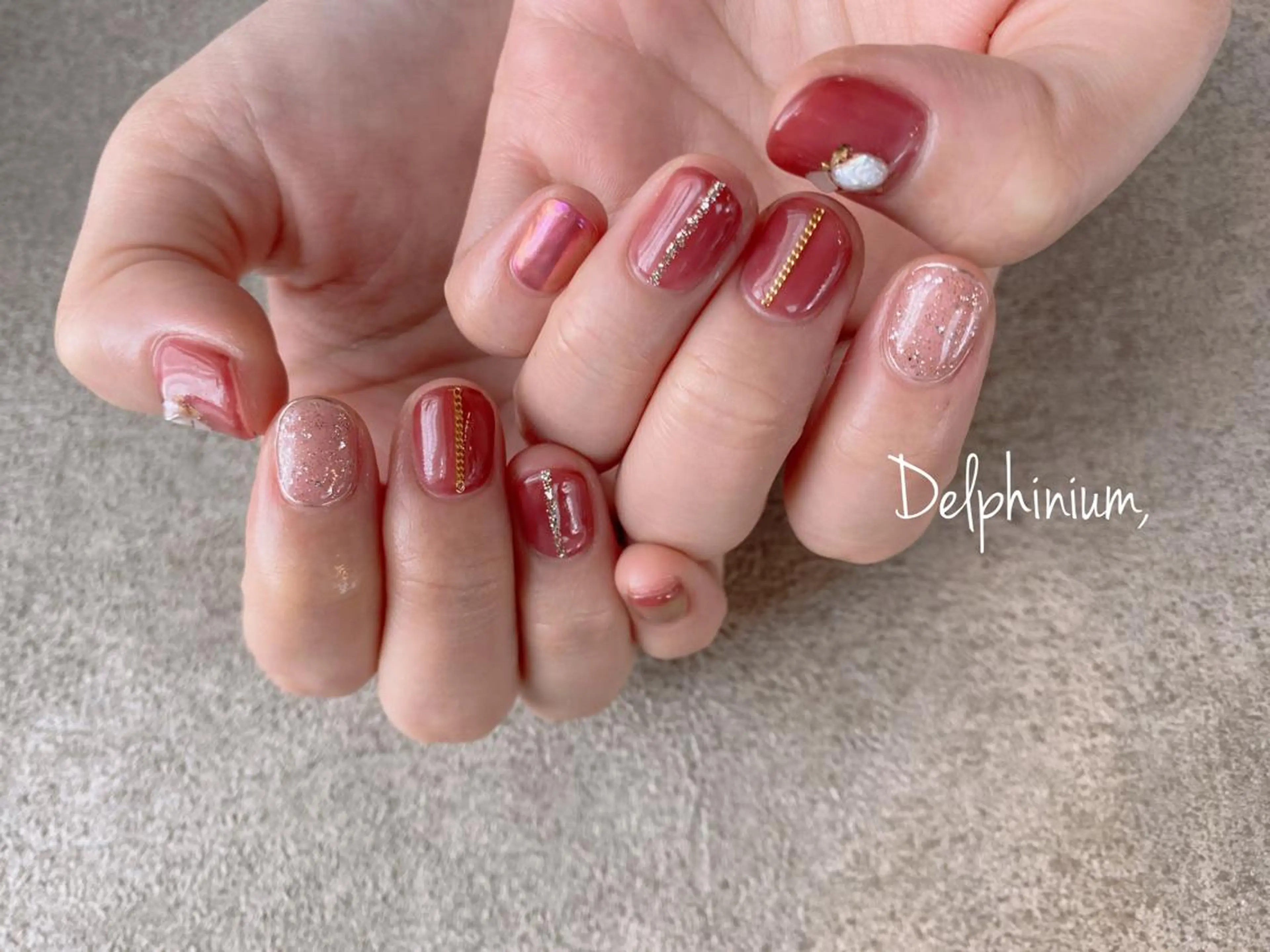 ネイル ジェルネイル ニュアンスネイル パラジェル ハンドネイル 岡本 友恵のネイルデザイン