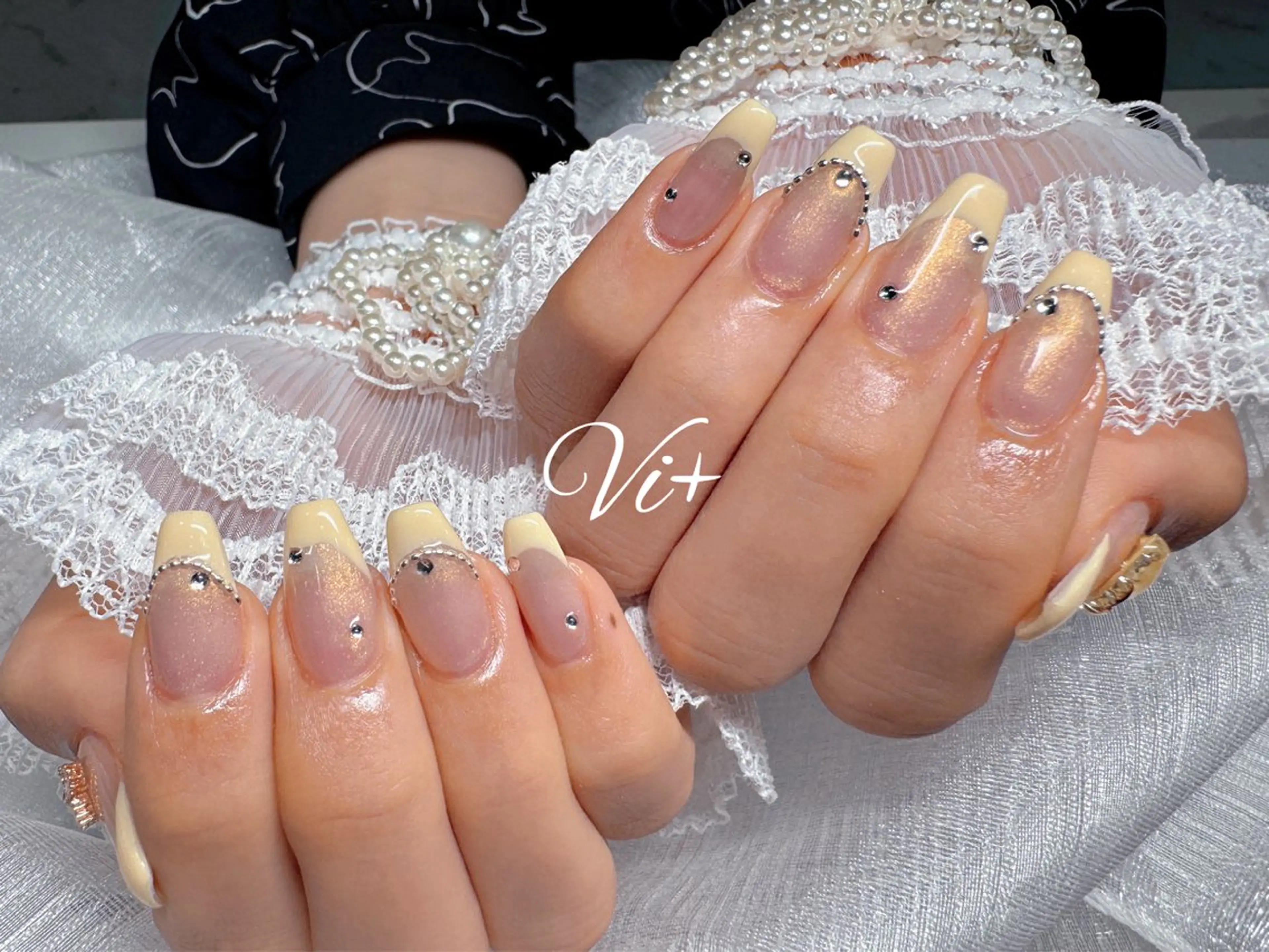 ネイル ハンドネイル ✨Nailsalon Vi+✨のネイルデザイン