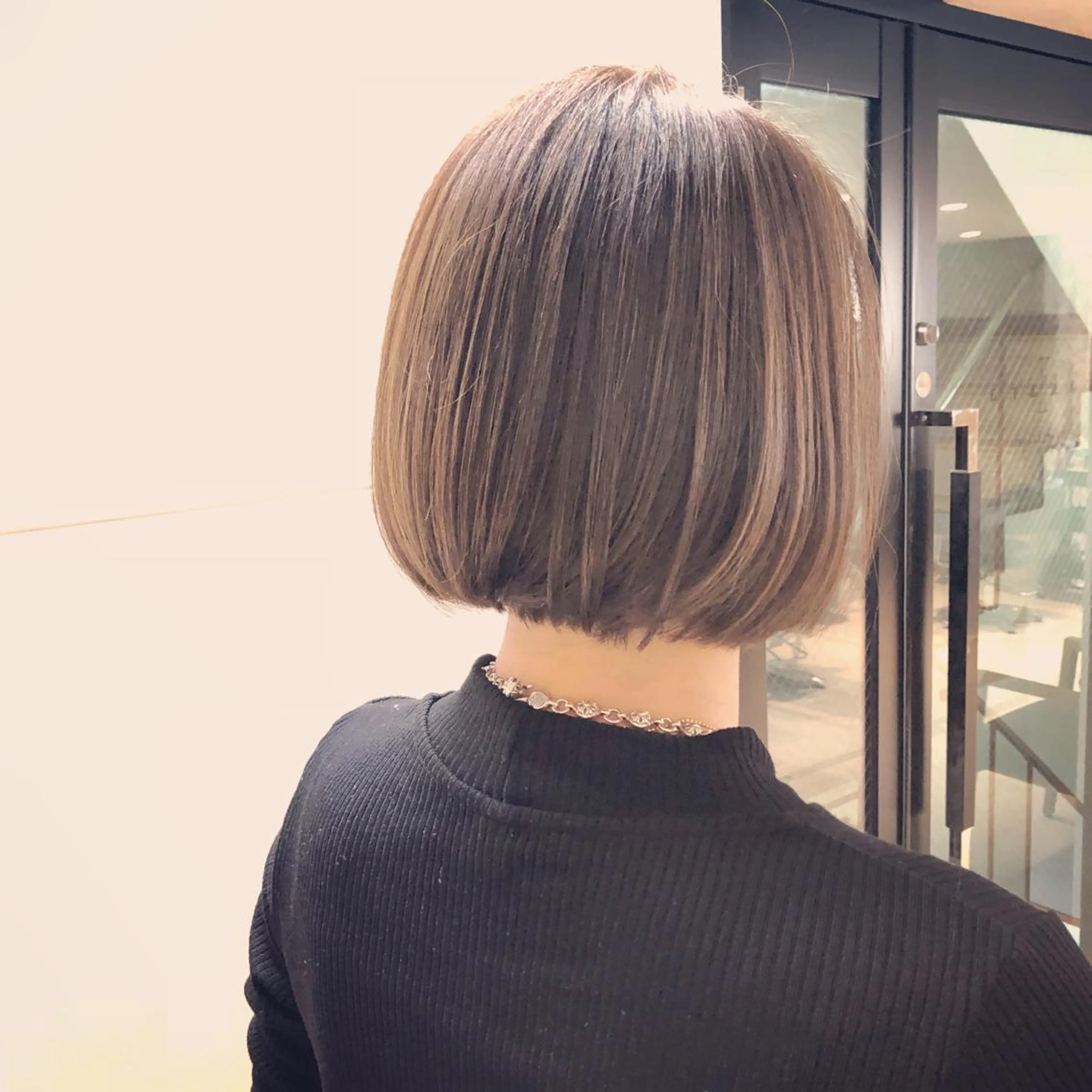 ショート カラー カット ヘアカラー トリートメント 髪質改善🌈縮毛矯正 荻原　達矢のヘアスタイル