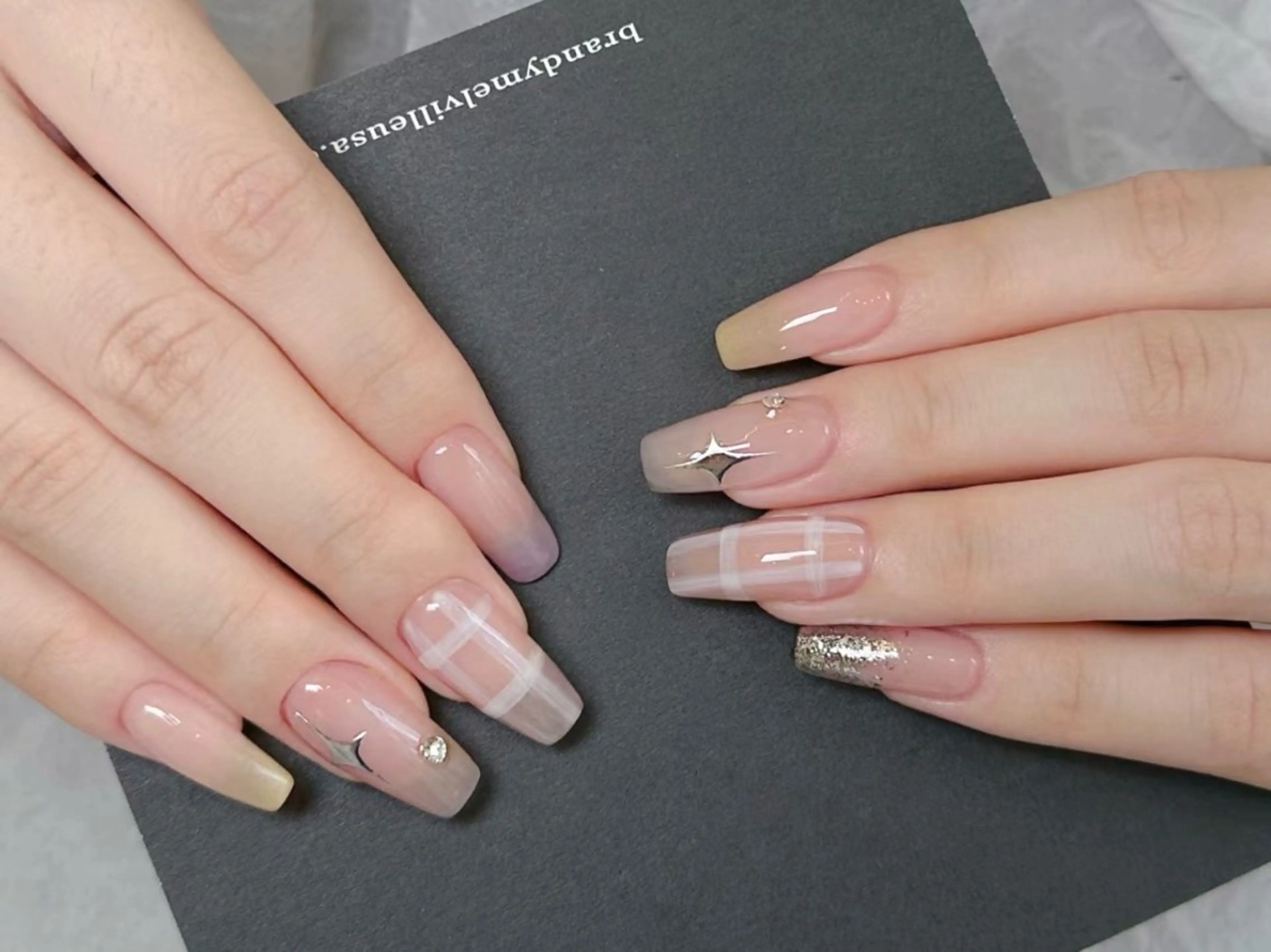 ネイル Venus nail チップ長さだし専門店のネイルデザイン