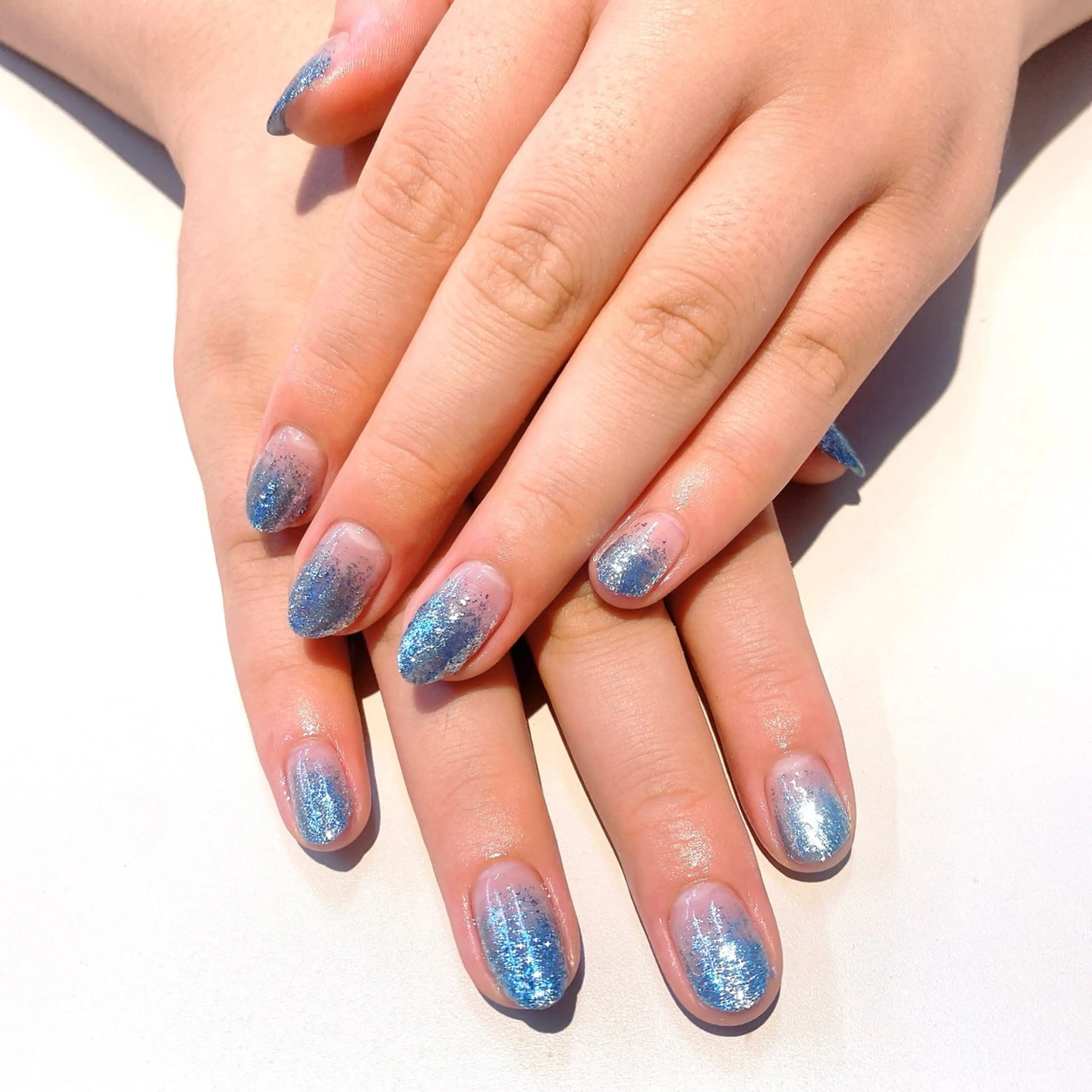 ネイル グラデーション ラメ(グリッター) ラメグラデーション 久屋大通DEE Iwahashiのネイルデザイン