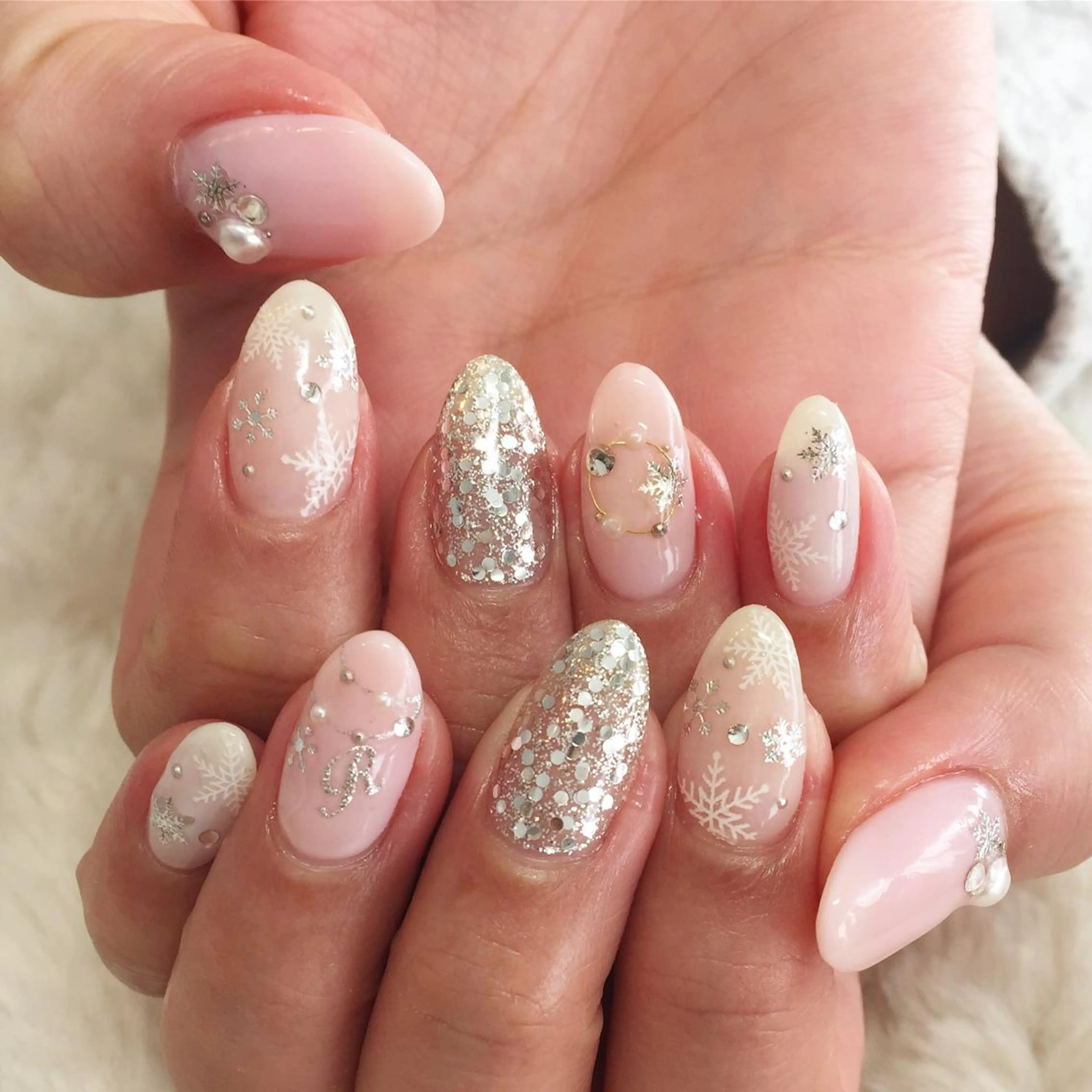 ネイル ジェルネイル 東 千夏のネイルデザイン