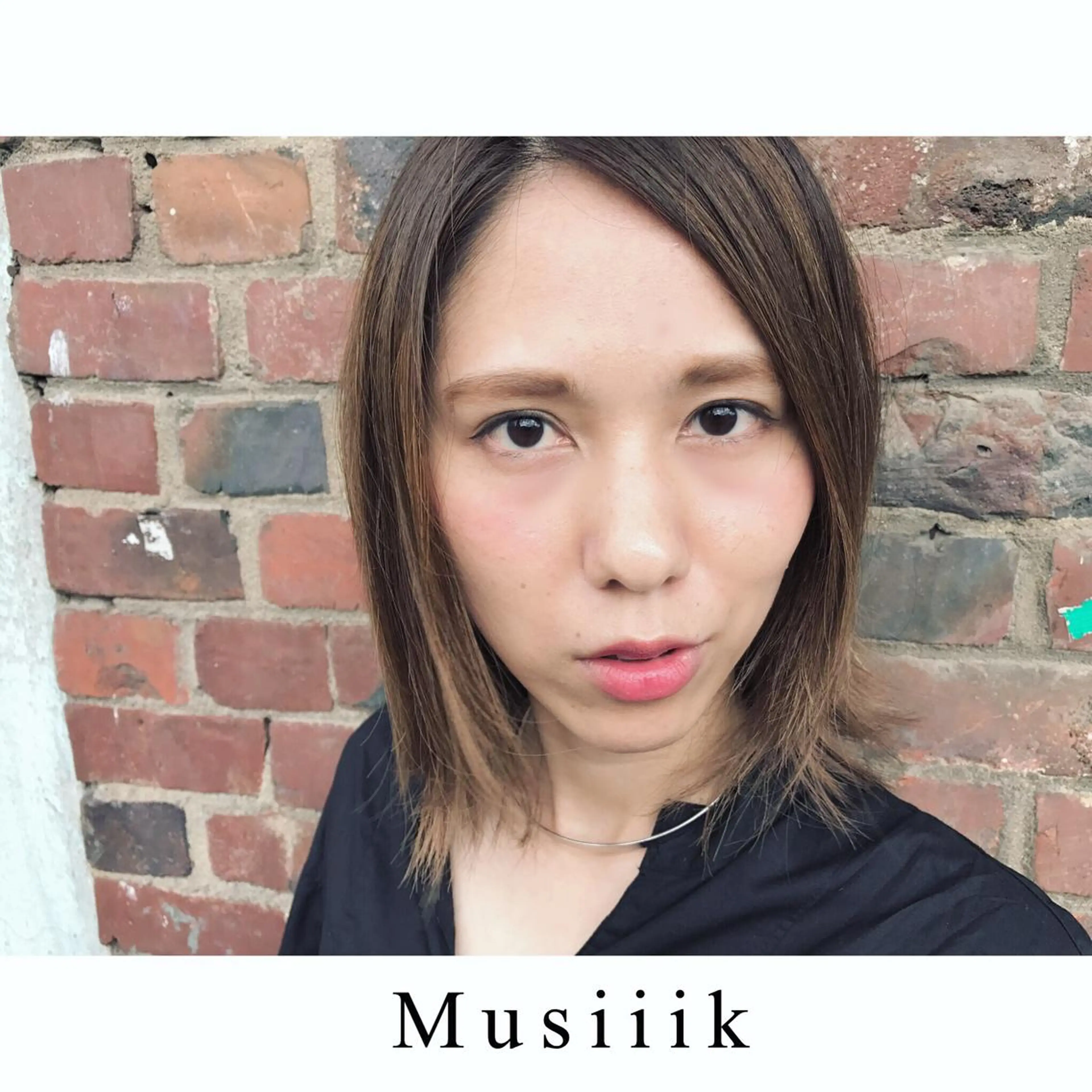 ミディアム Musiiik hairのヘアスタイル
