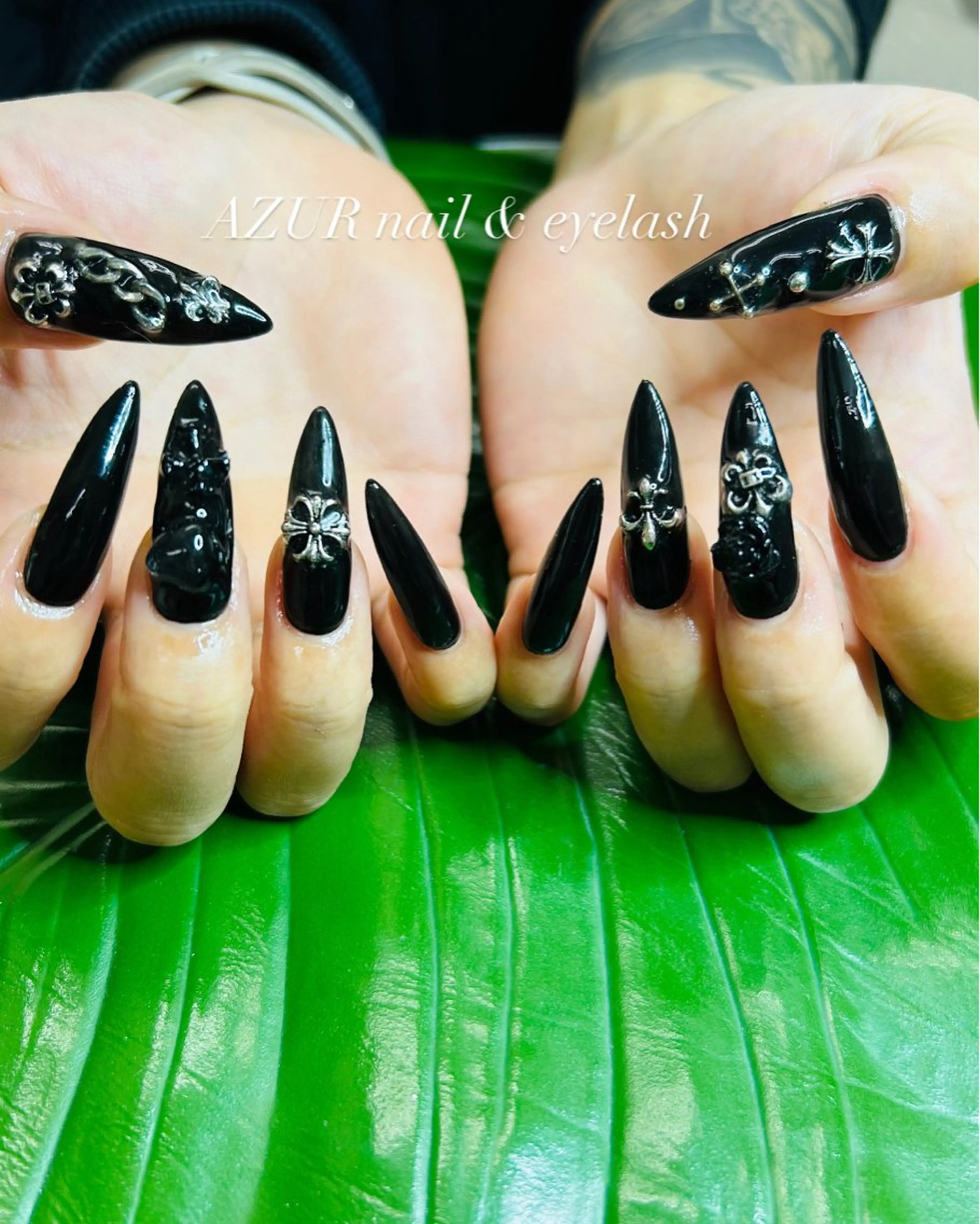 ネイル AZUR N&eyelashのネイルデザイン