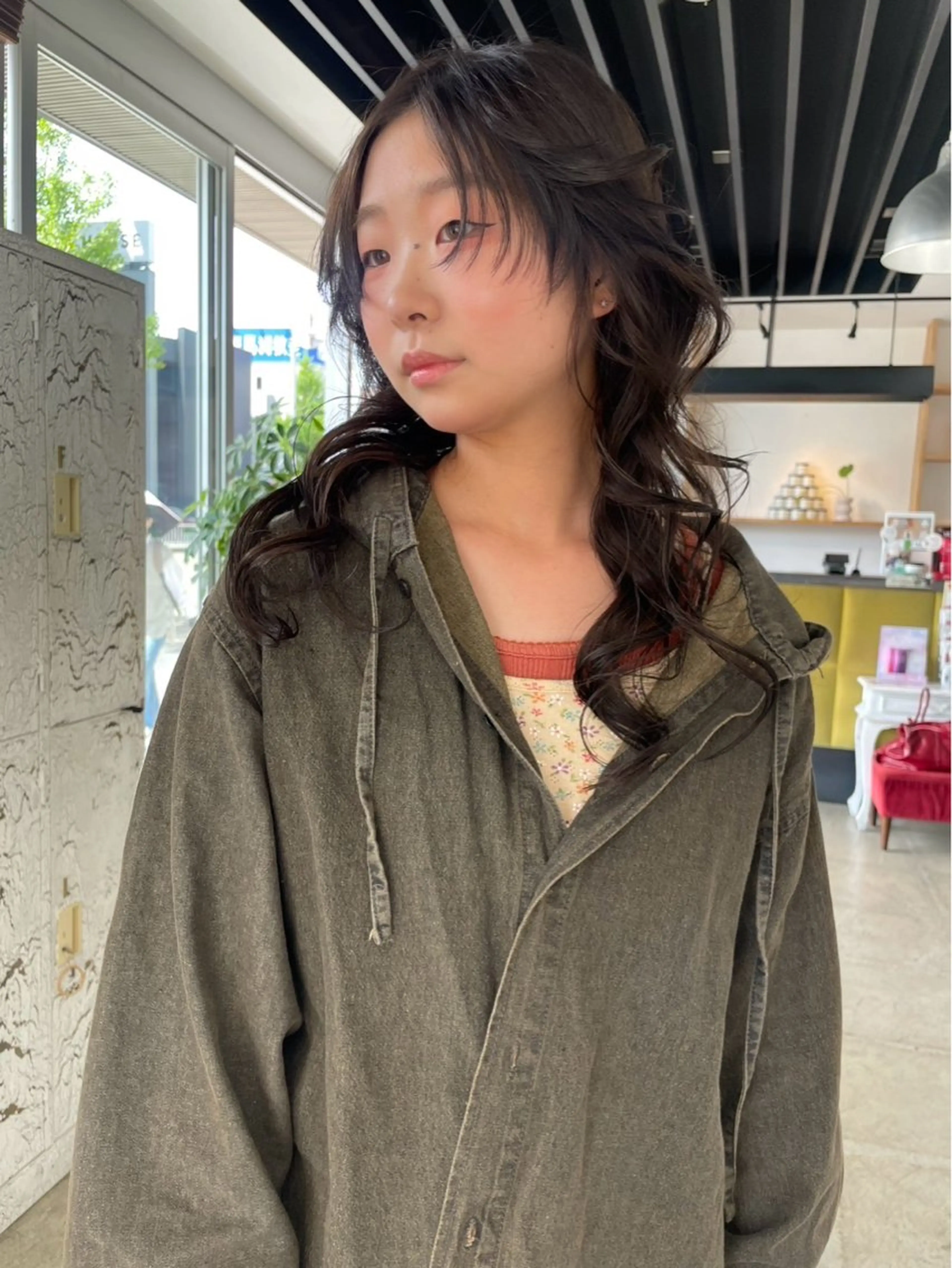 ロング レイヤーカット カット ヘアカラー 熊崎 葵のヘアスタイル