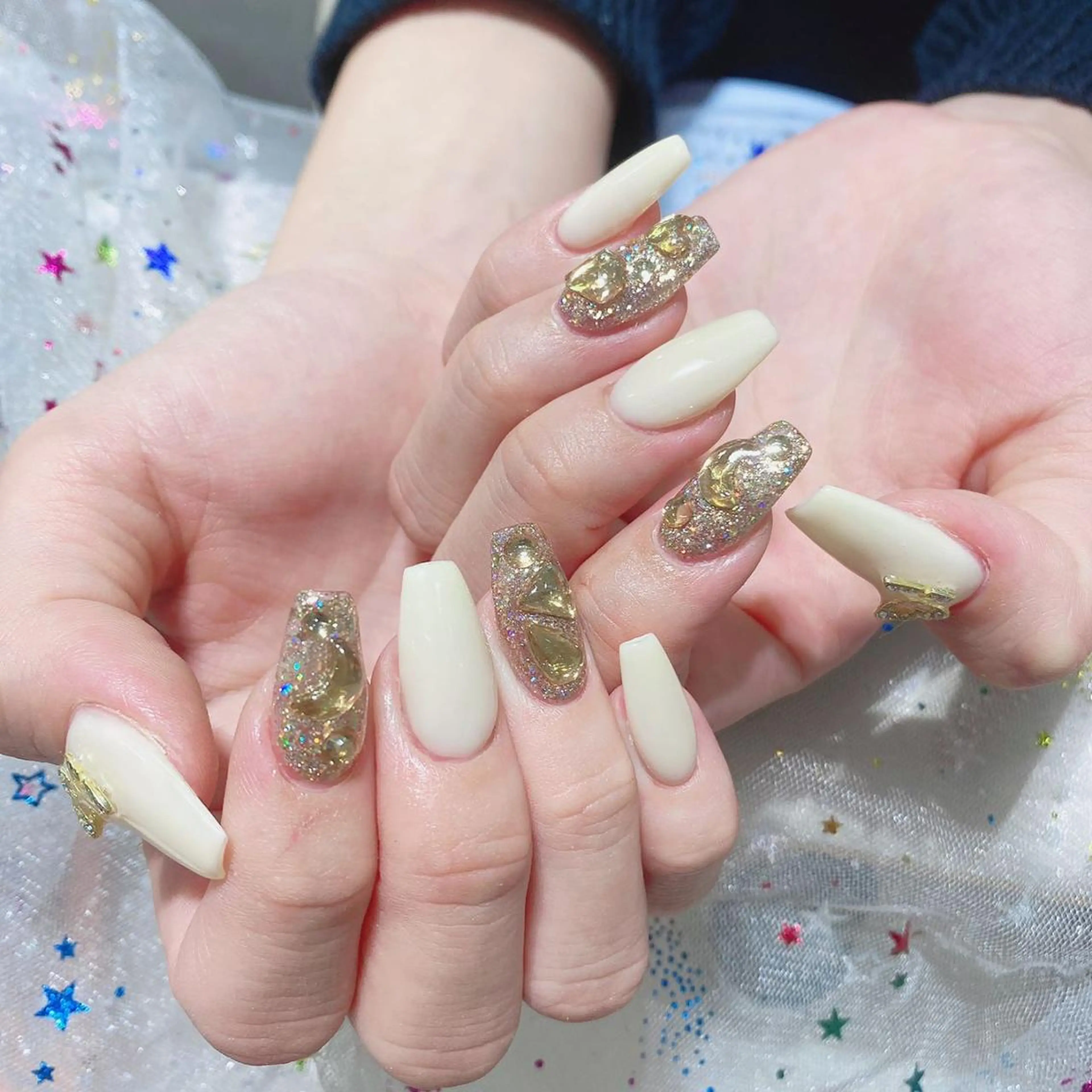 ネイル ハンドネイル Queens ひなのネイルデザイン