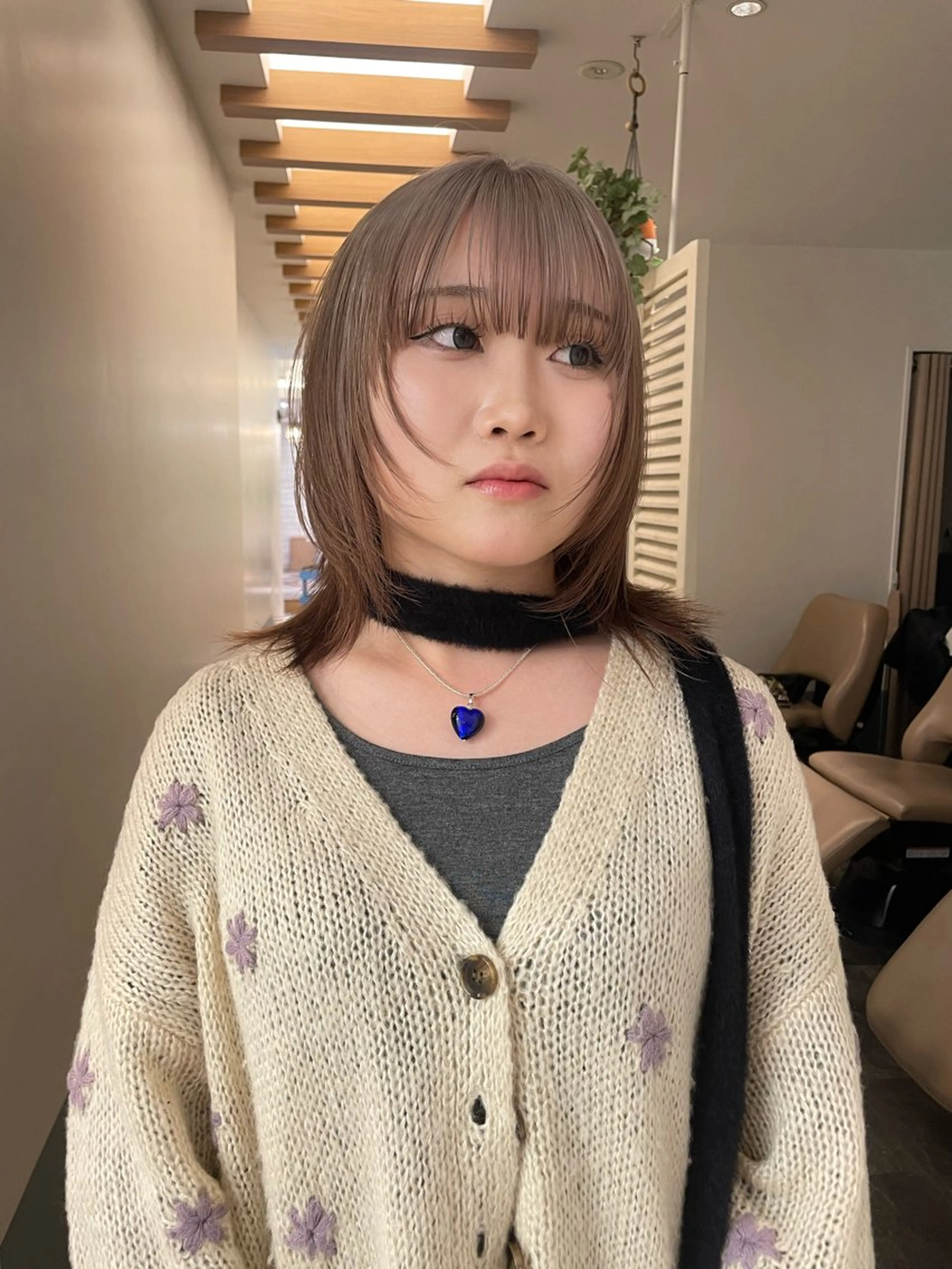 ミディアム ヘアカラー リカ/ハイトーン ・オリーブ🍀のヘアスタイル