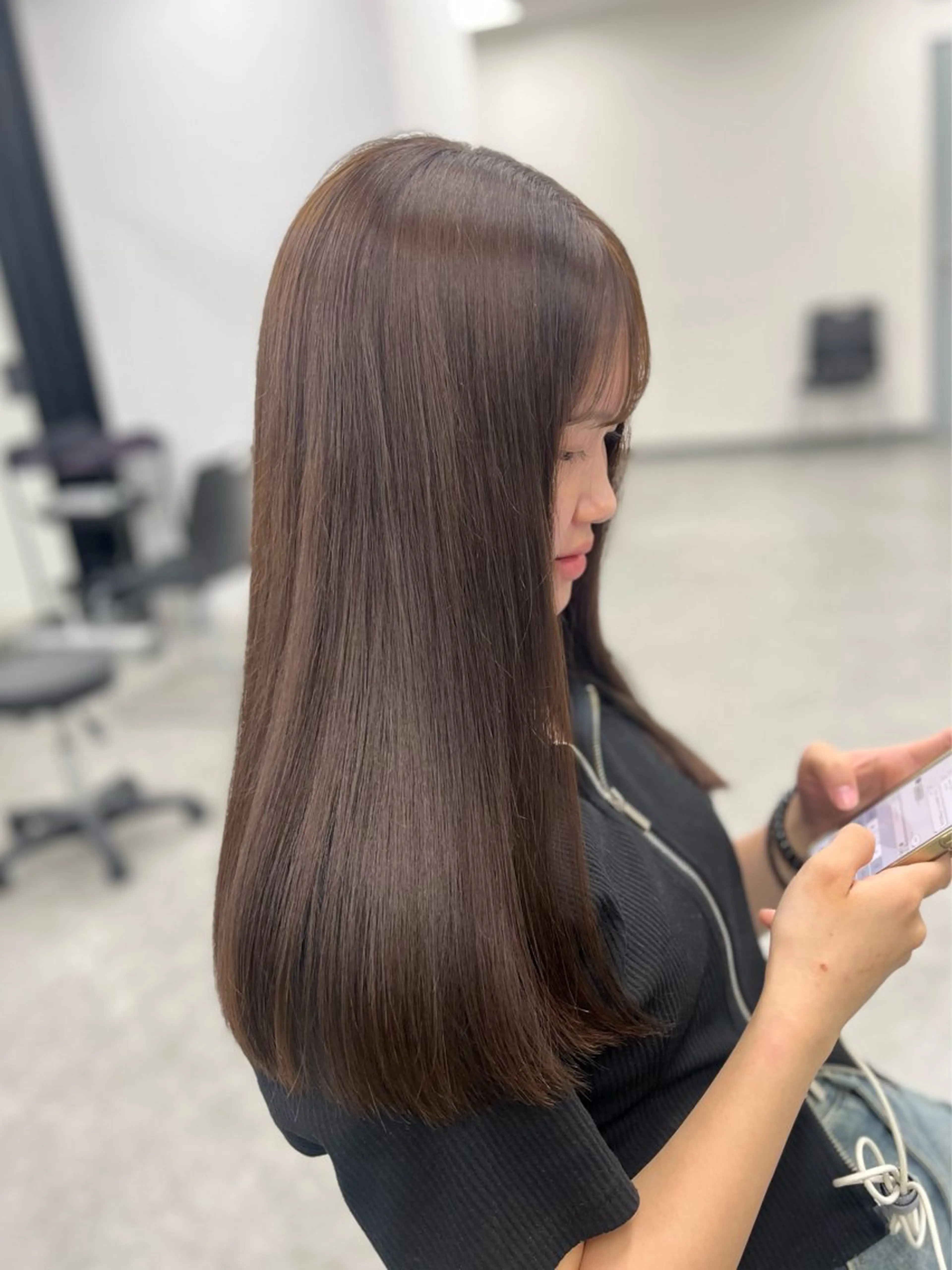 カラー 透明感ベージュ🤎 manami👒🌿のヘアスタイル