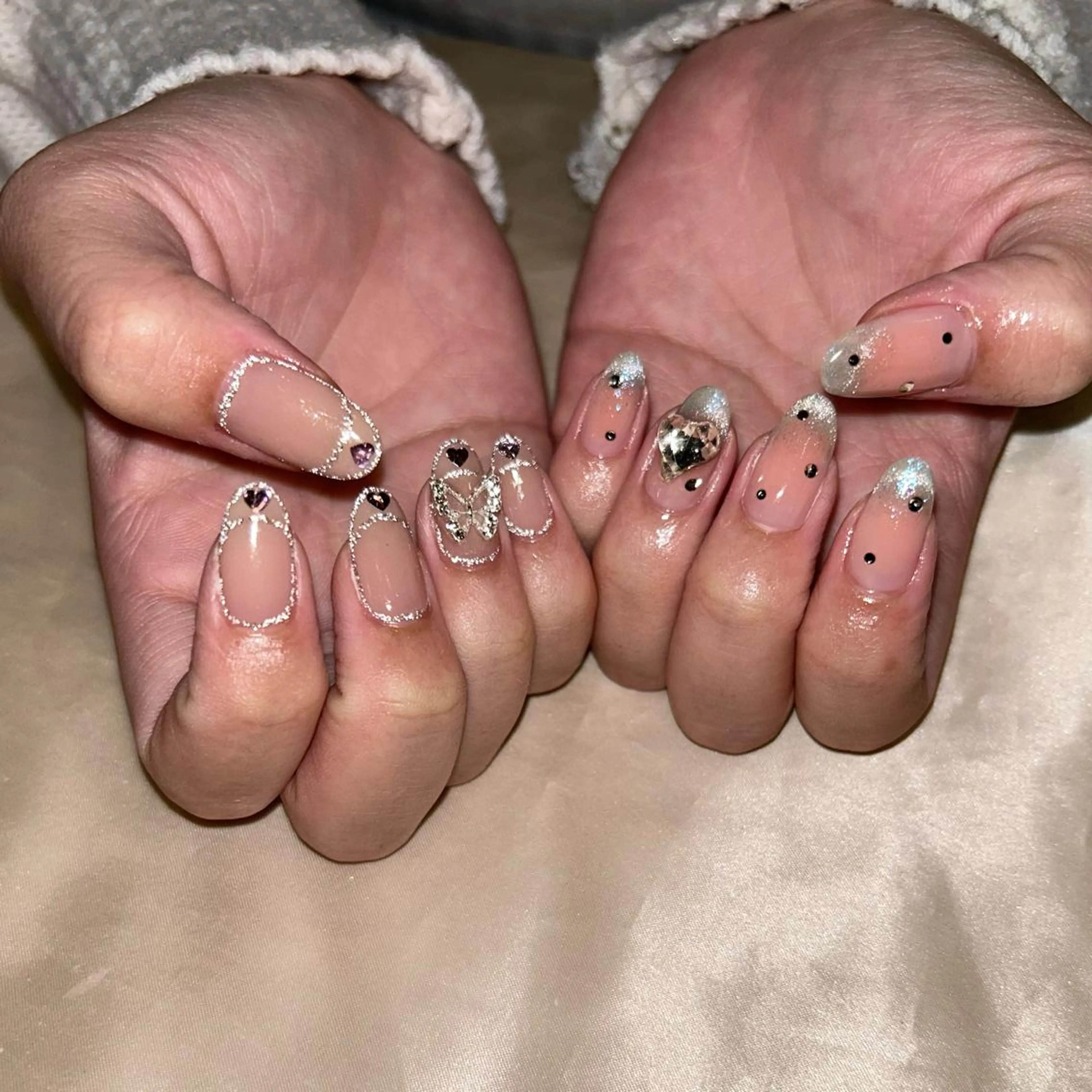 ネイル フラッシュネイル ハンドネイル パラあり！フィルイン 美フォルムのネイルデザイン