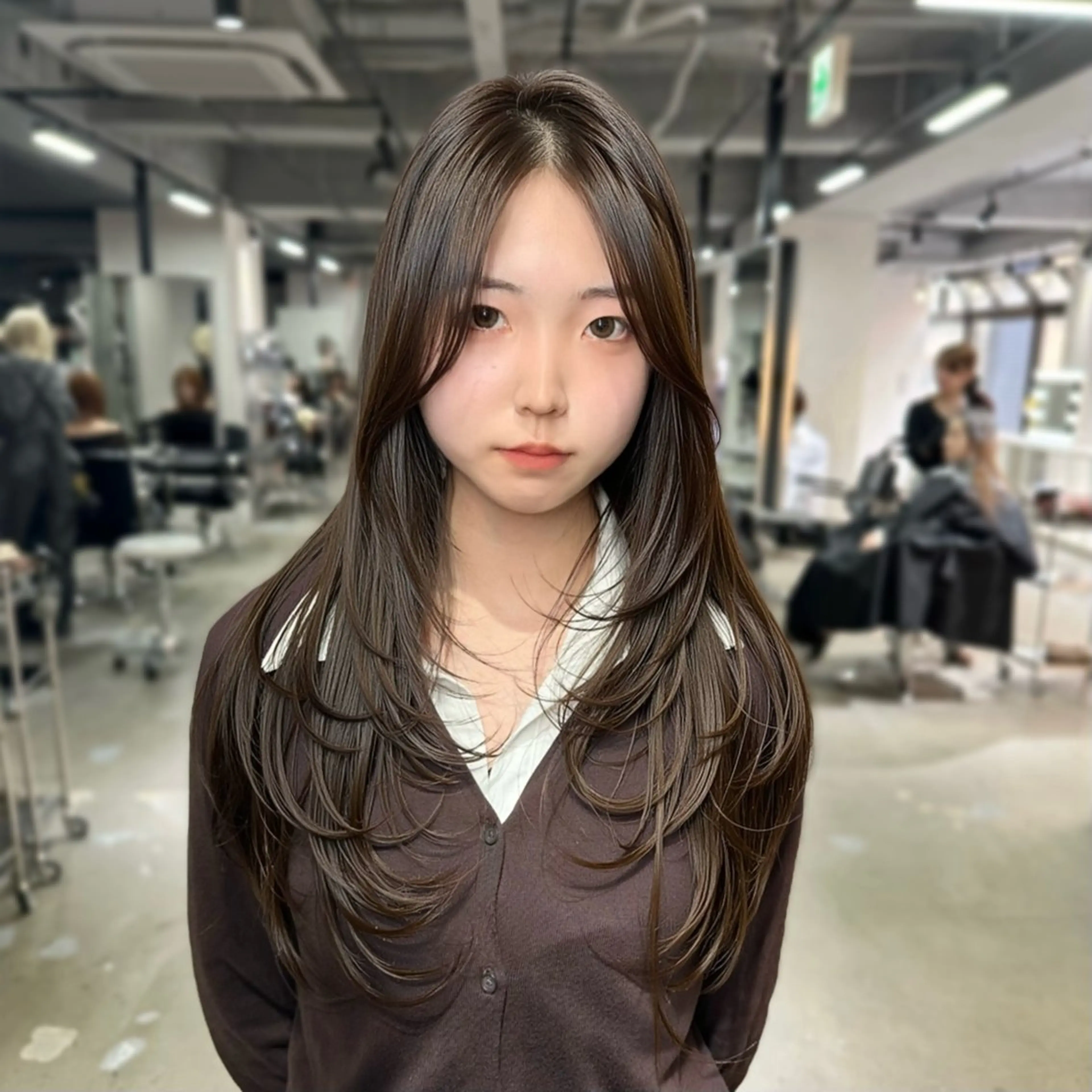 ロング ケアカラー ボブ 髪質改善 レイヤーカット トリートメント カット トリートメント 艶髪カラー/レイヤ ー支持No.1renのヘアスタイル
