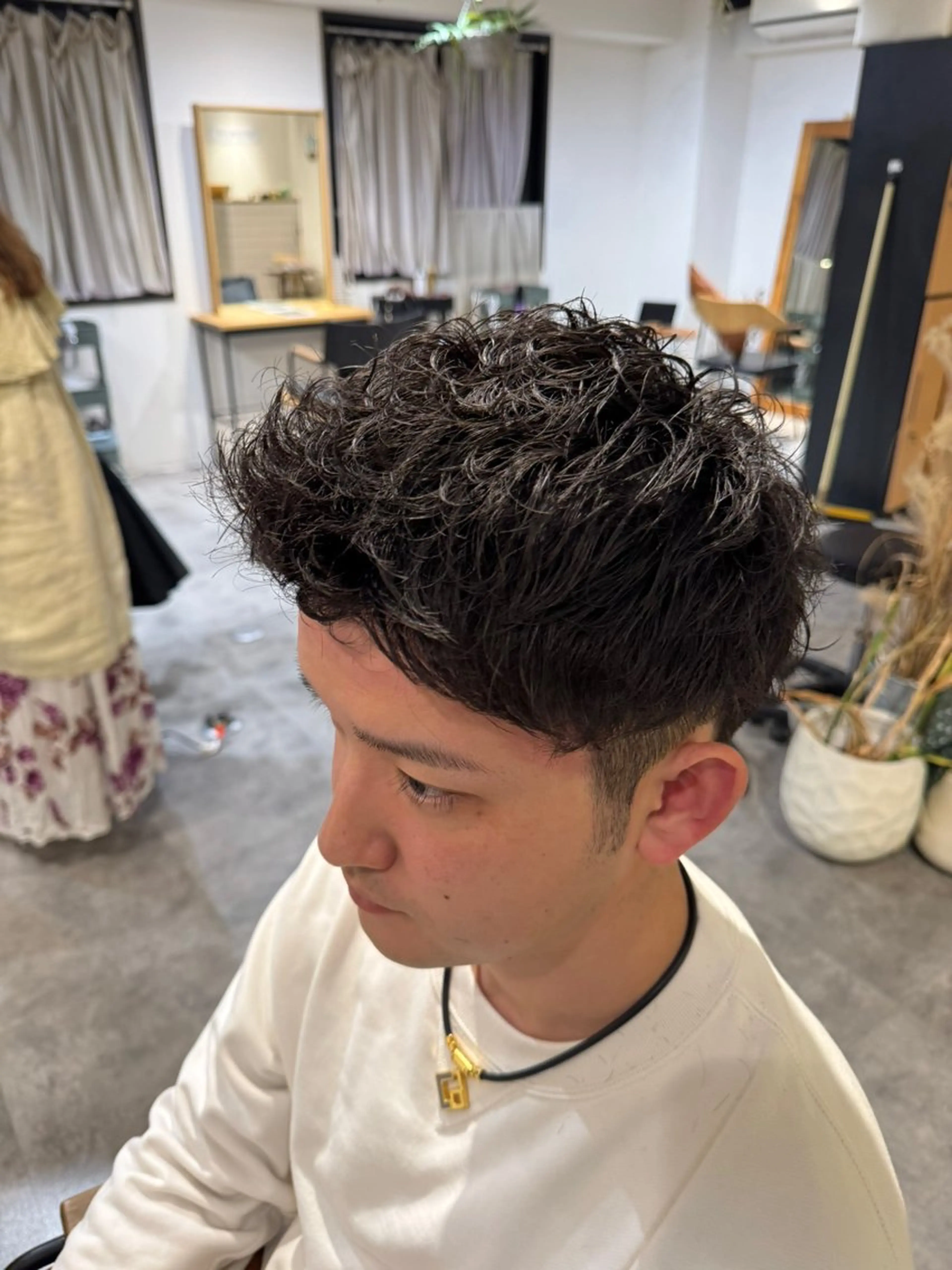 ショート アッシュ アッシュブラック 韓国風ヘア レイヤーカット ツイストパーマ カット パーマ 髪質改善/縮毛矯正 /メンズパーマ川田のヘアスタイル