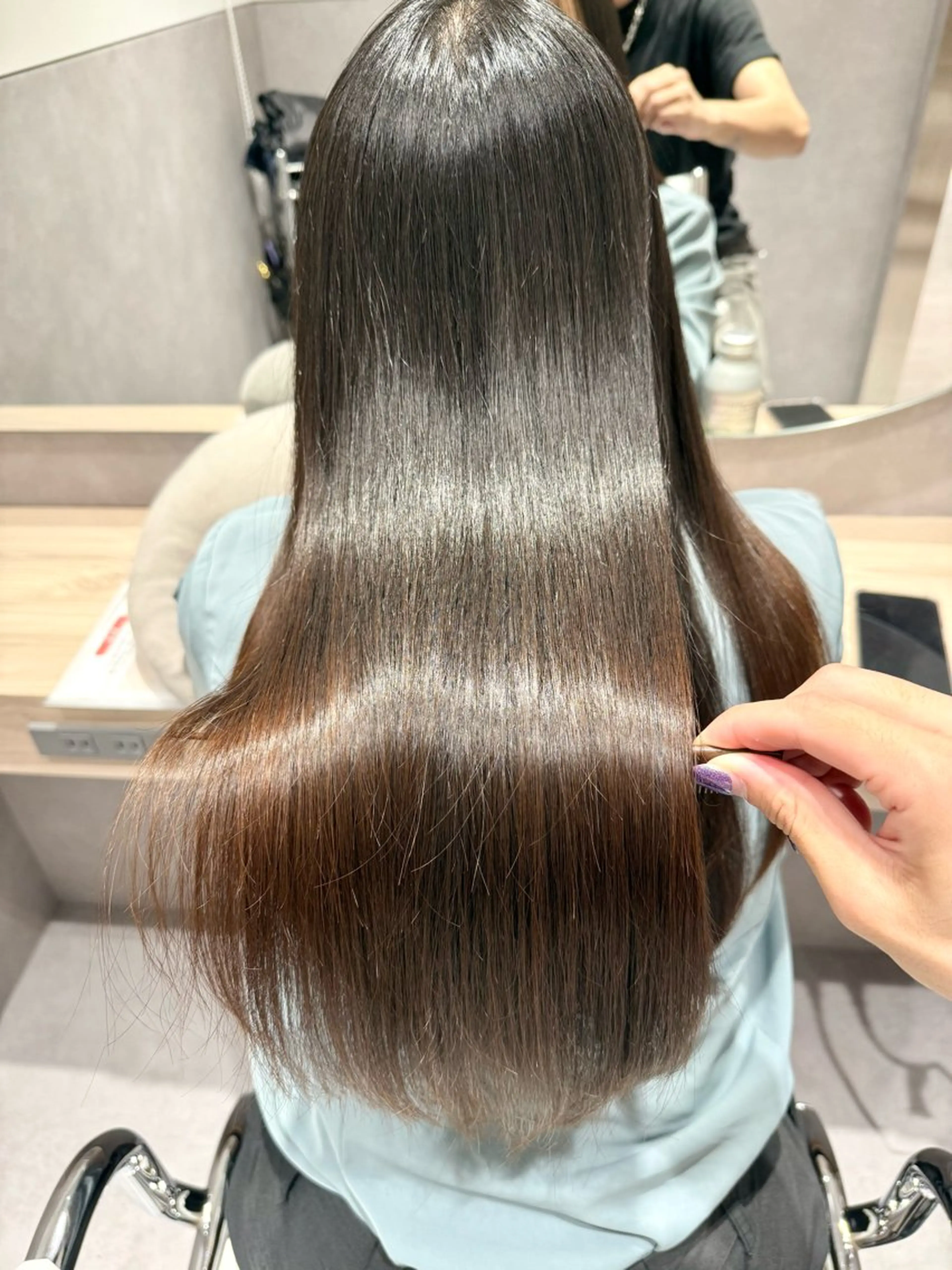 ロング カラー パーマ ヘアアレンジ 髪質改善 縮毛矯正 トリートメント ストレートパーマ 縮毛矯正 トリートメント 縮毛矯正/髪質改善/ ブリーチ毛/木元渓太のヘアスタイル