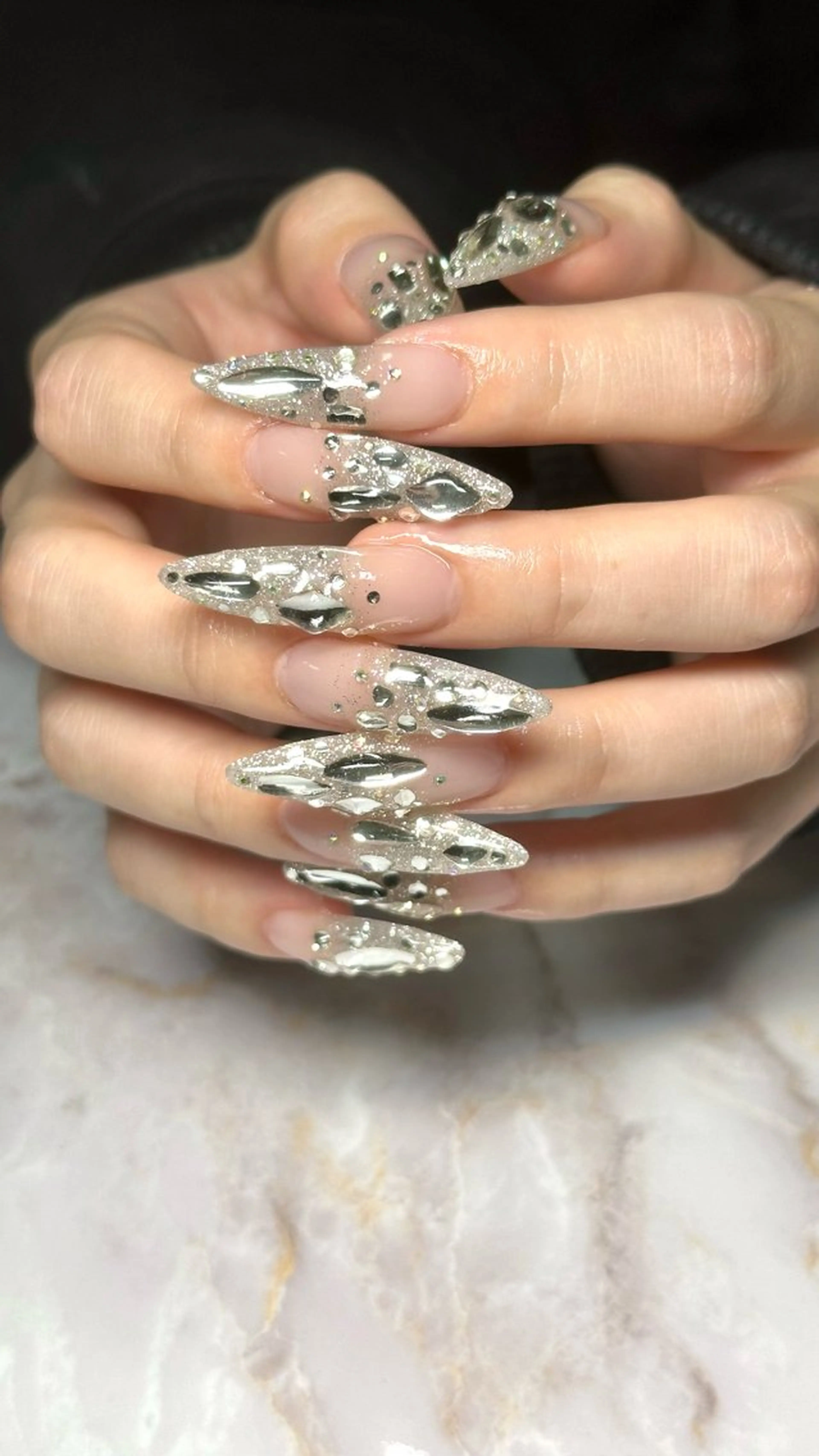 ネイル キラキラネイル ハンドネイル JOLIESSE Ayumiのネイルデザイン