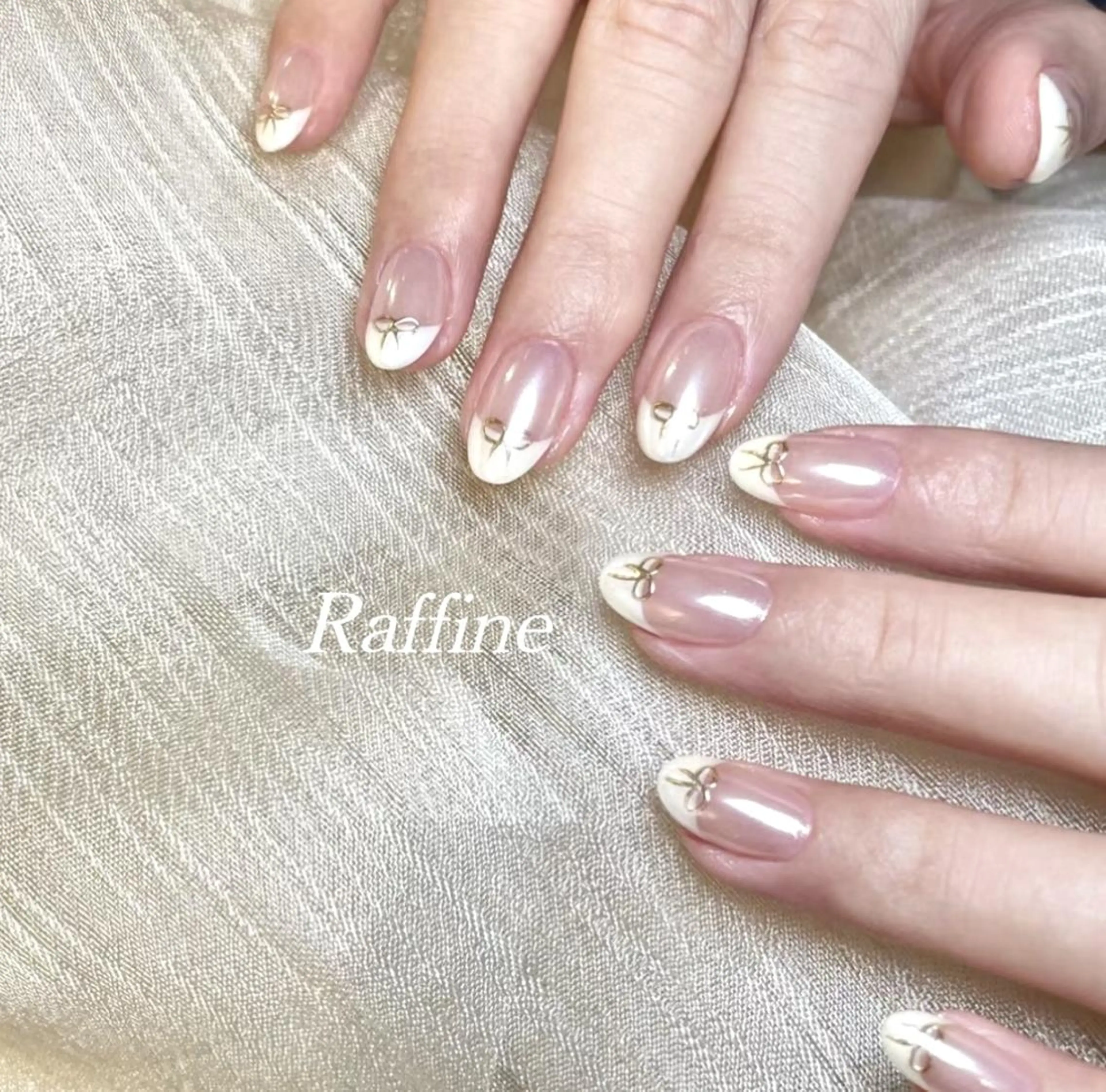 ネイル RAFFINE haru🦋🩵のネイルデザイン