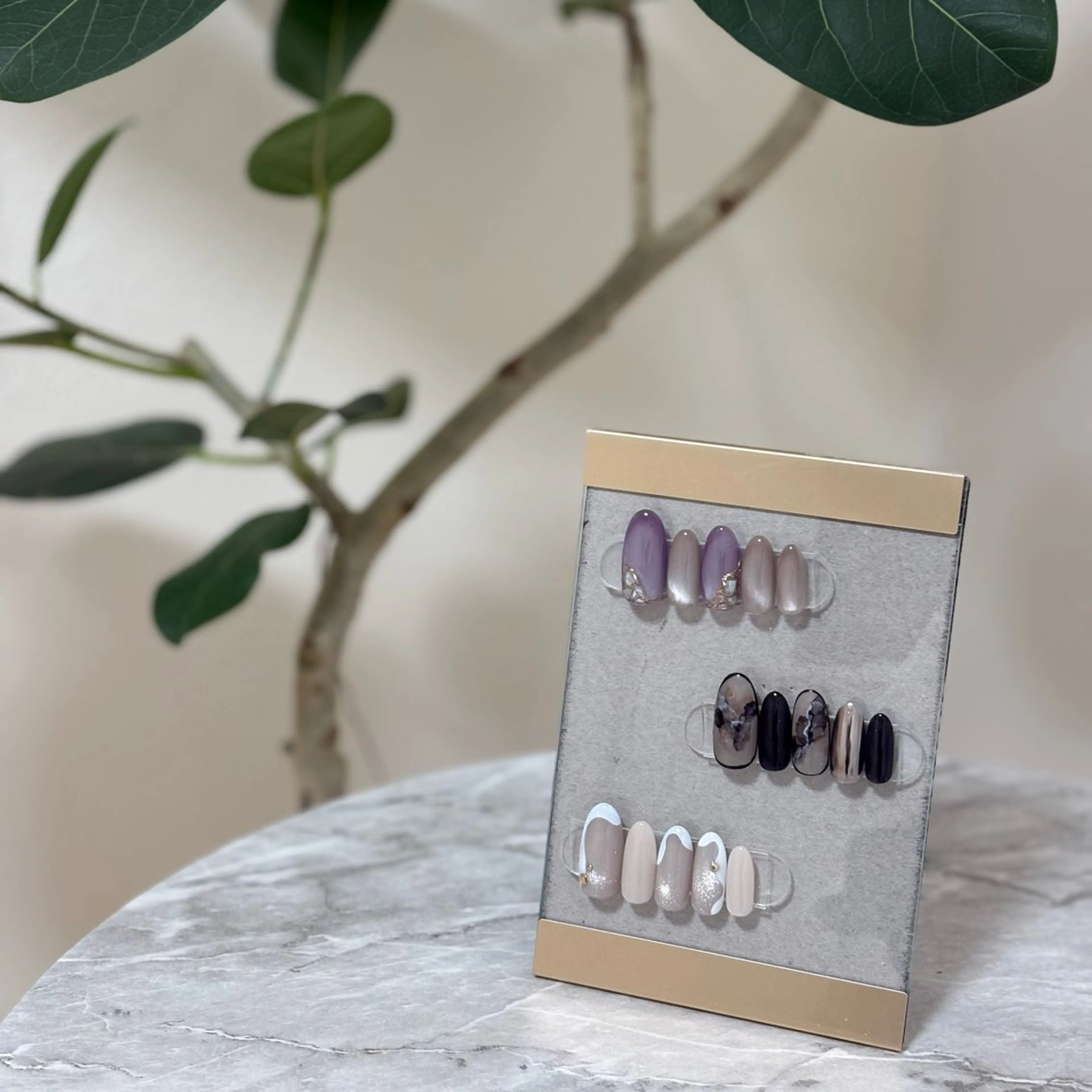 ネイル M nail はやまうららのネイルデザイン