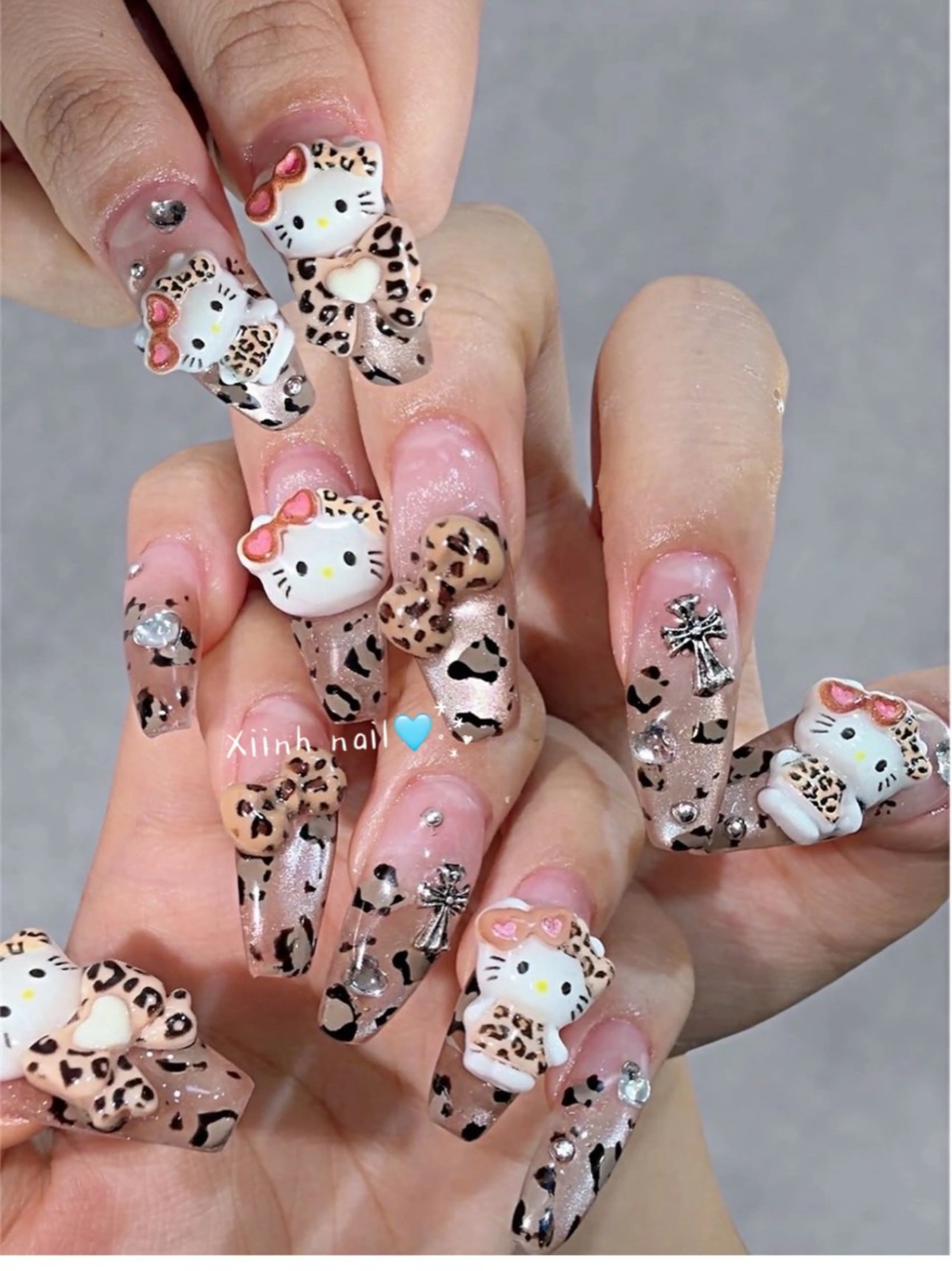 ネイル チークネイル 桜ネイル 長さ出し フットネイル ジェルネイル XIINH NAIL SALONのネイルデザイン