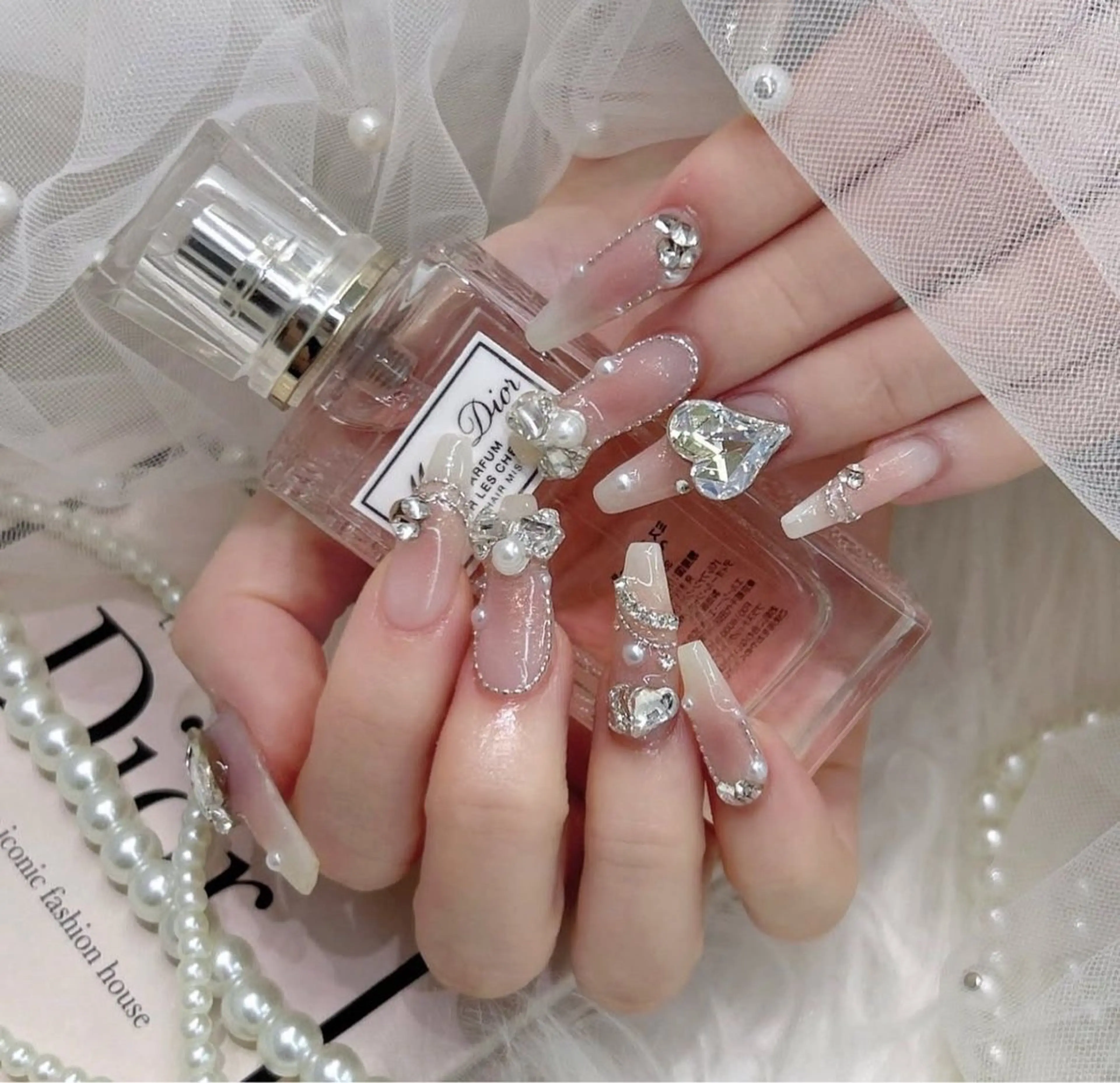 ネイル 韓国ネイル ニュアンスネイル シンプルネイル 春ネイル バレンタイン Nihonthy Nail 新宿のネイルデザイン