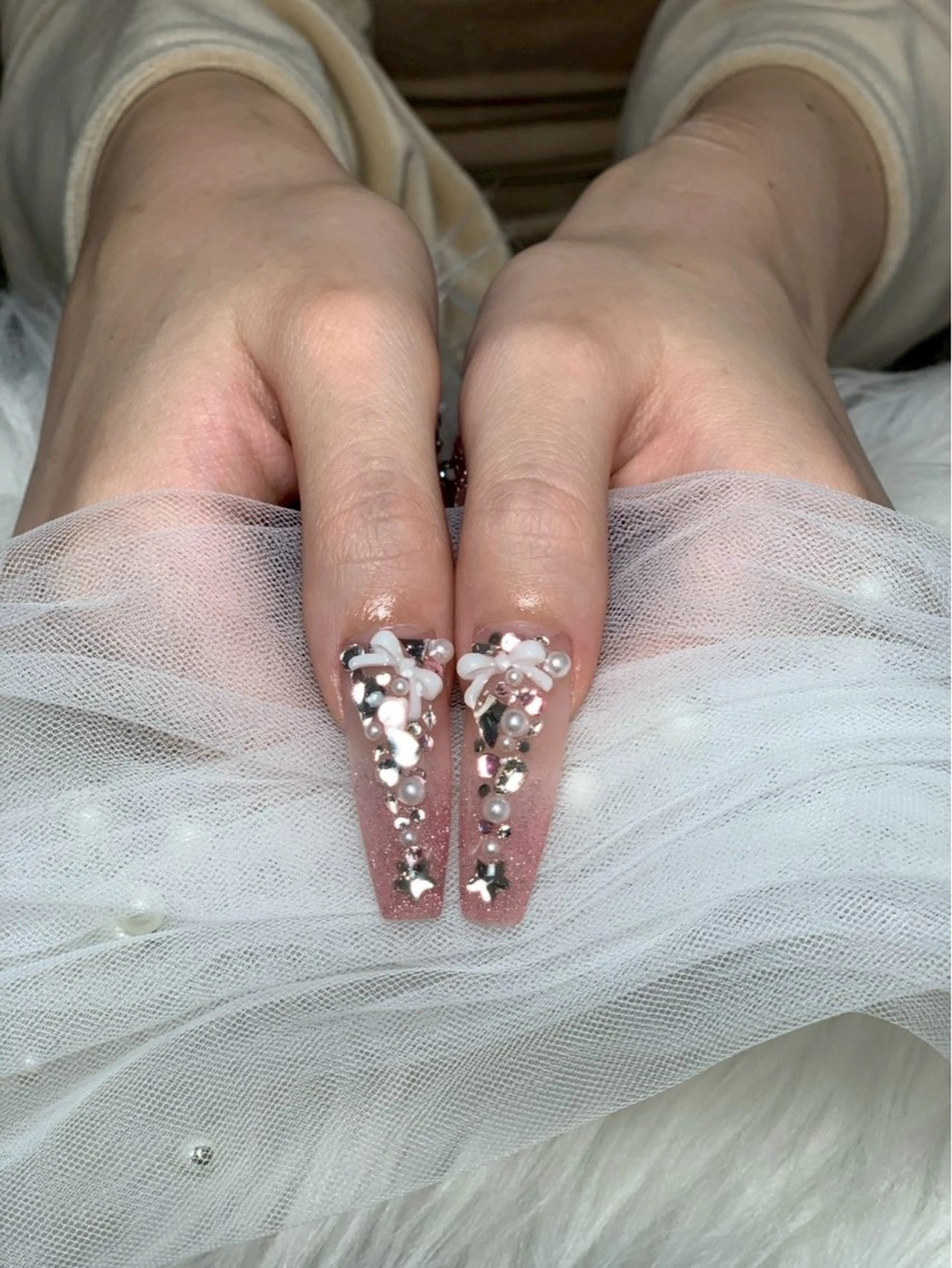 ネイル アートネイル オーロラネイル チークネイル 長さ出し フットネイル Noiranail_ studio川越西口のネイルデザイン