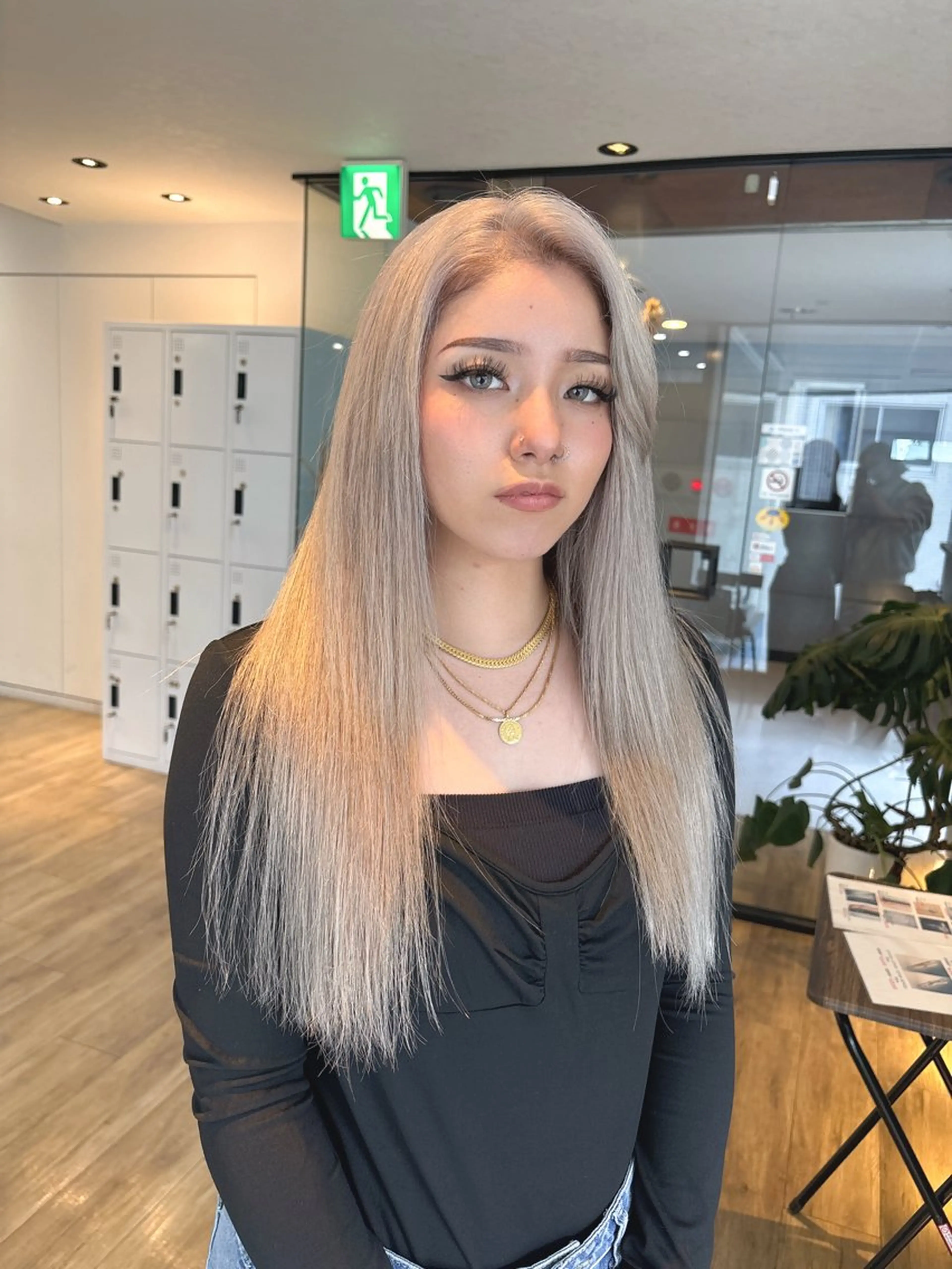 ロング カット ヘアカラー トリートメント 前田 菜奈子のヘアスタイル