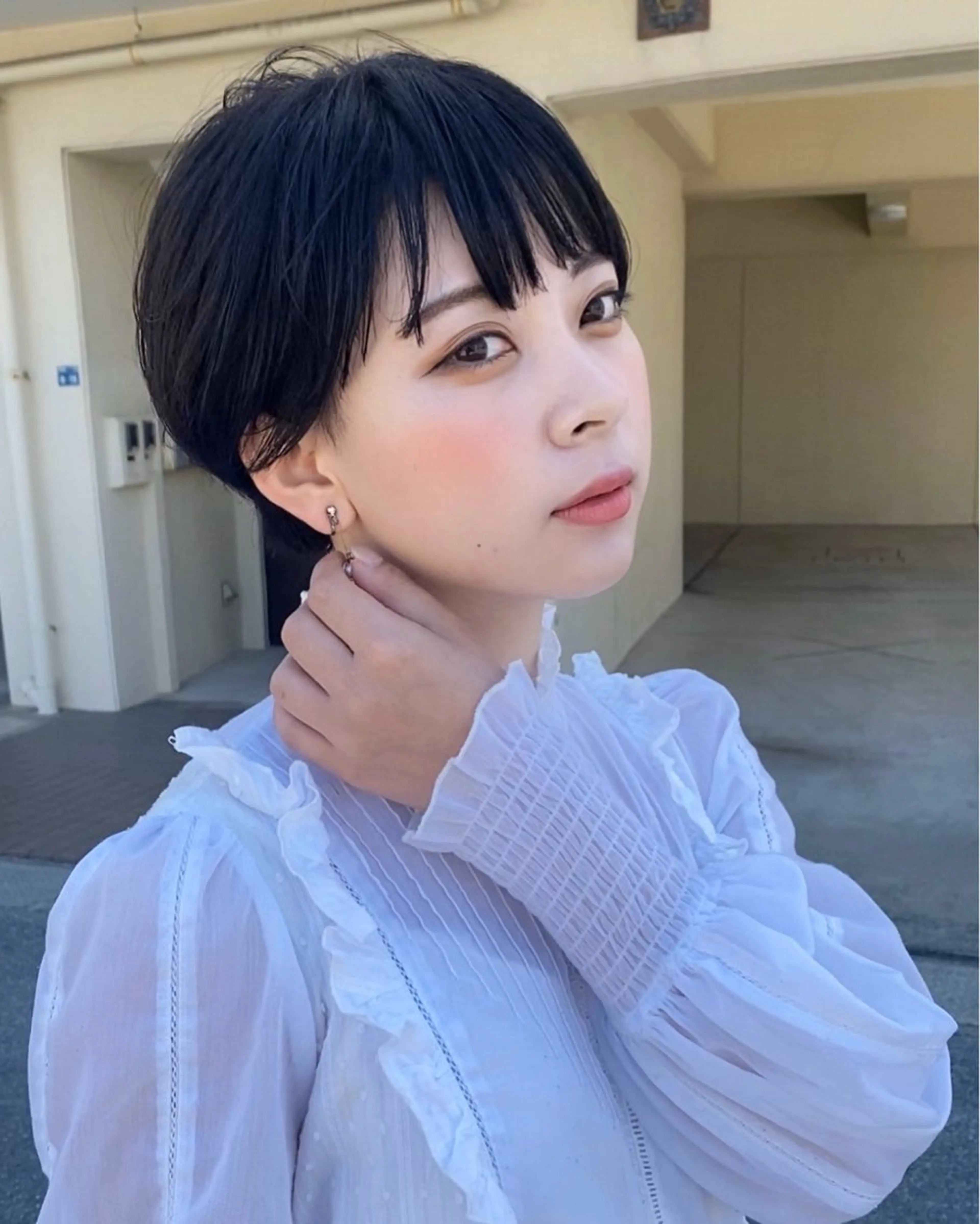 ショート カラー イルミナカラー カット ヘアカラー grand juteのヘアスタイル