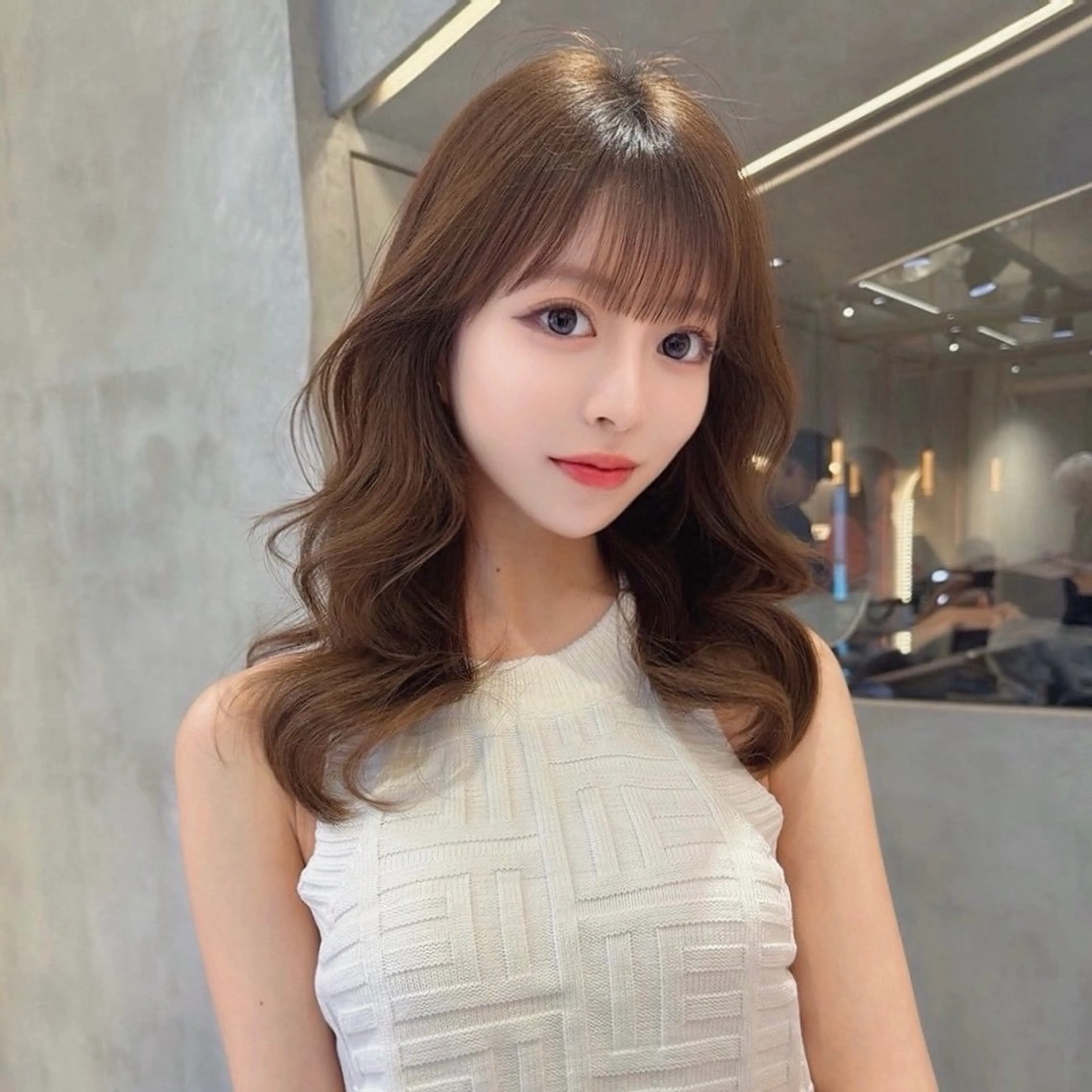 セミロング カラー ブリーチ ダブルカラー ブリーチなしカラー ハイトーン/水素 honoka🌺のヘアスタイル