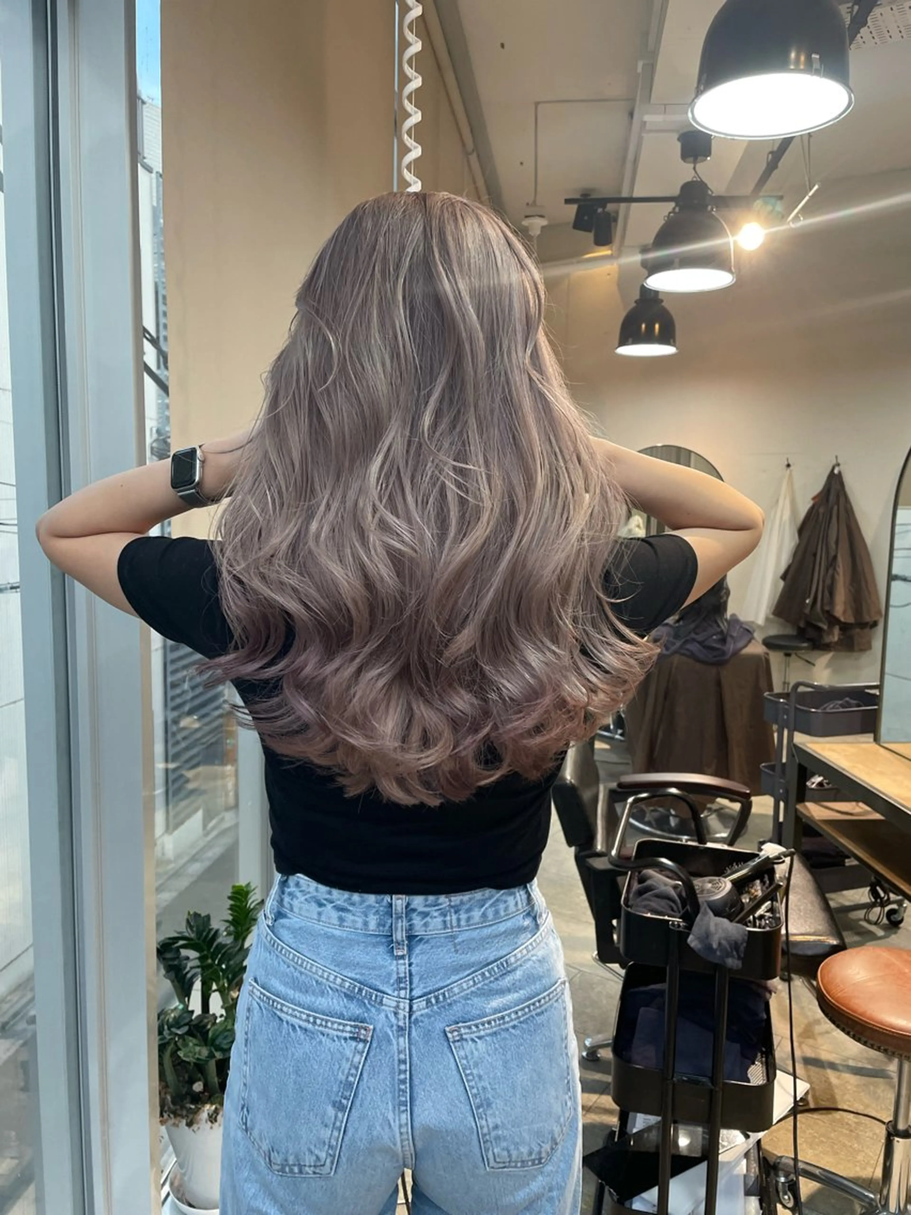 ロング カラー カット ヘアカラー トリートメント ヘアセット 💜ハイトーン💛 マジカルかいちゃんのヘアスタイル
