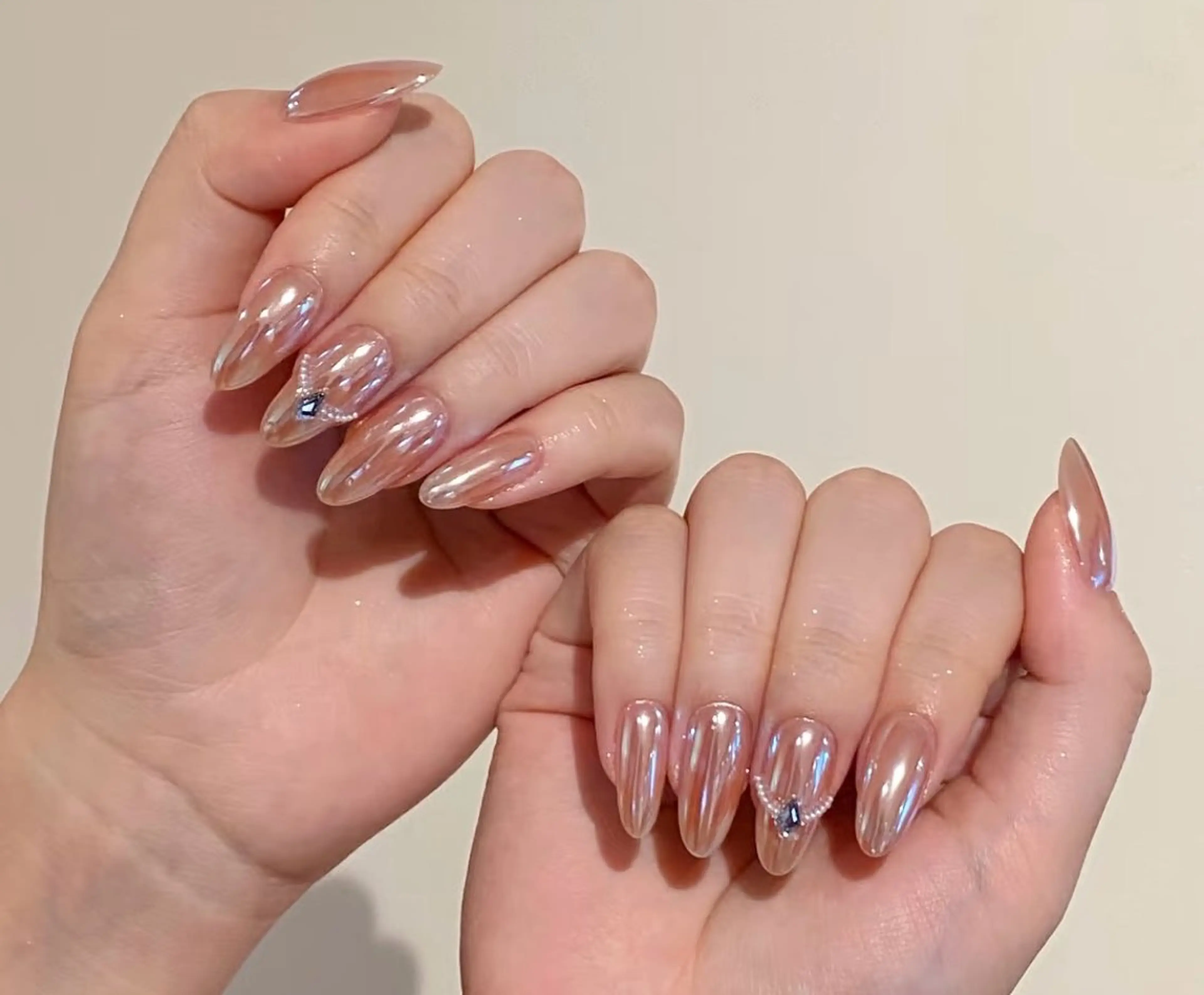 ネイル 高木 維麗絲のネイルデザイン