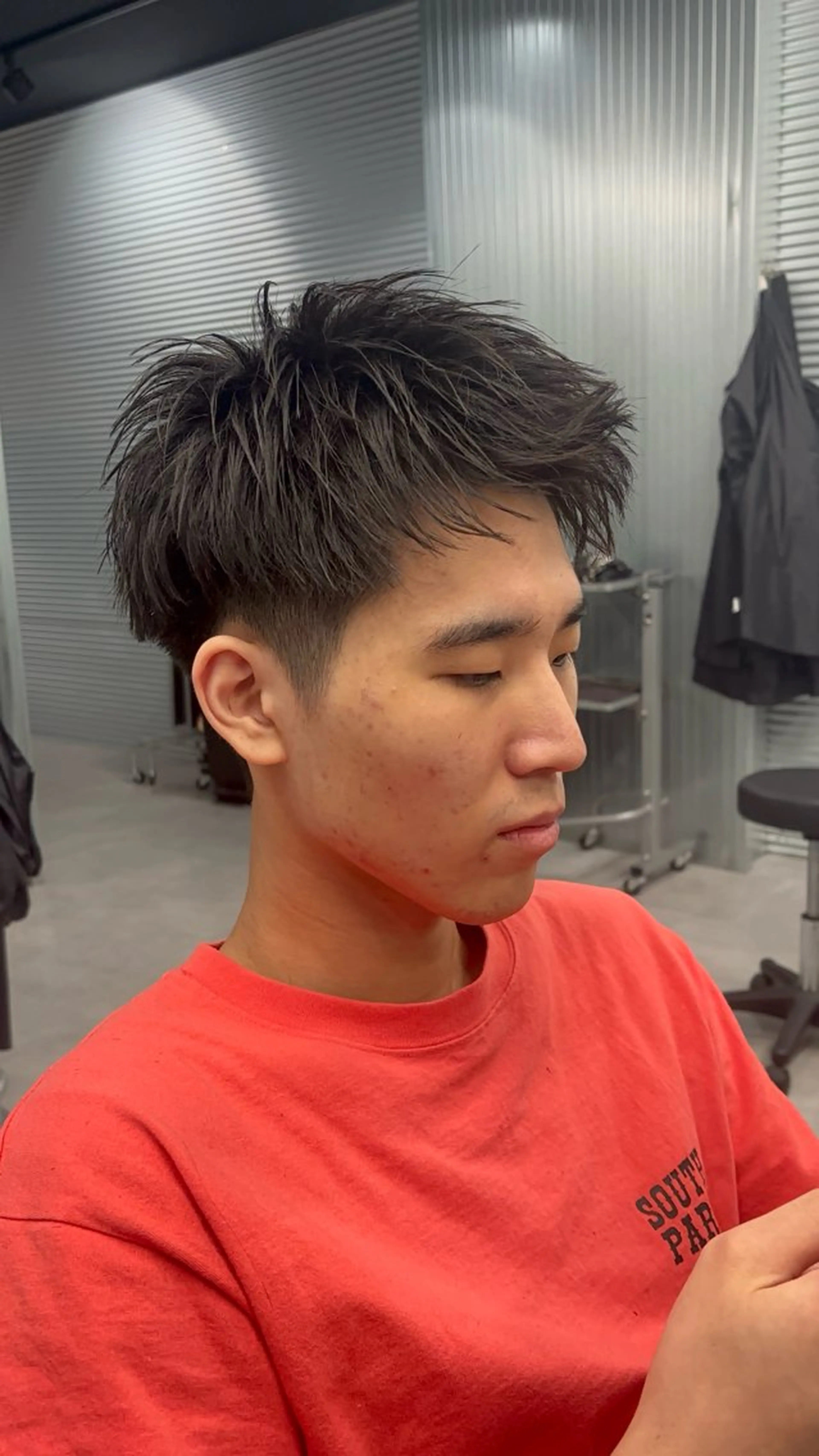 ヘアアレンジ メンズ カット 波巻き/ツイスパ/ 短髪/鈴木俊也のヘアスタイル