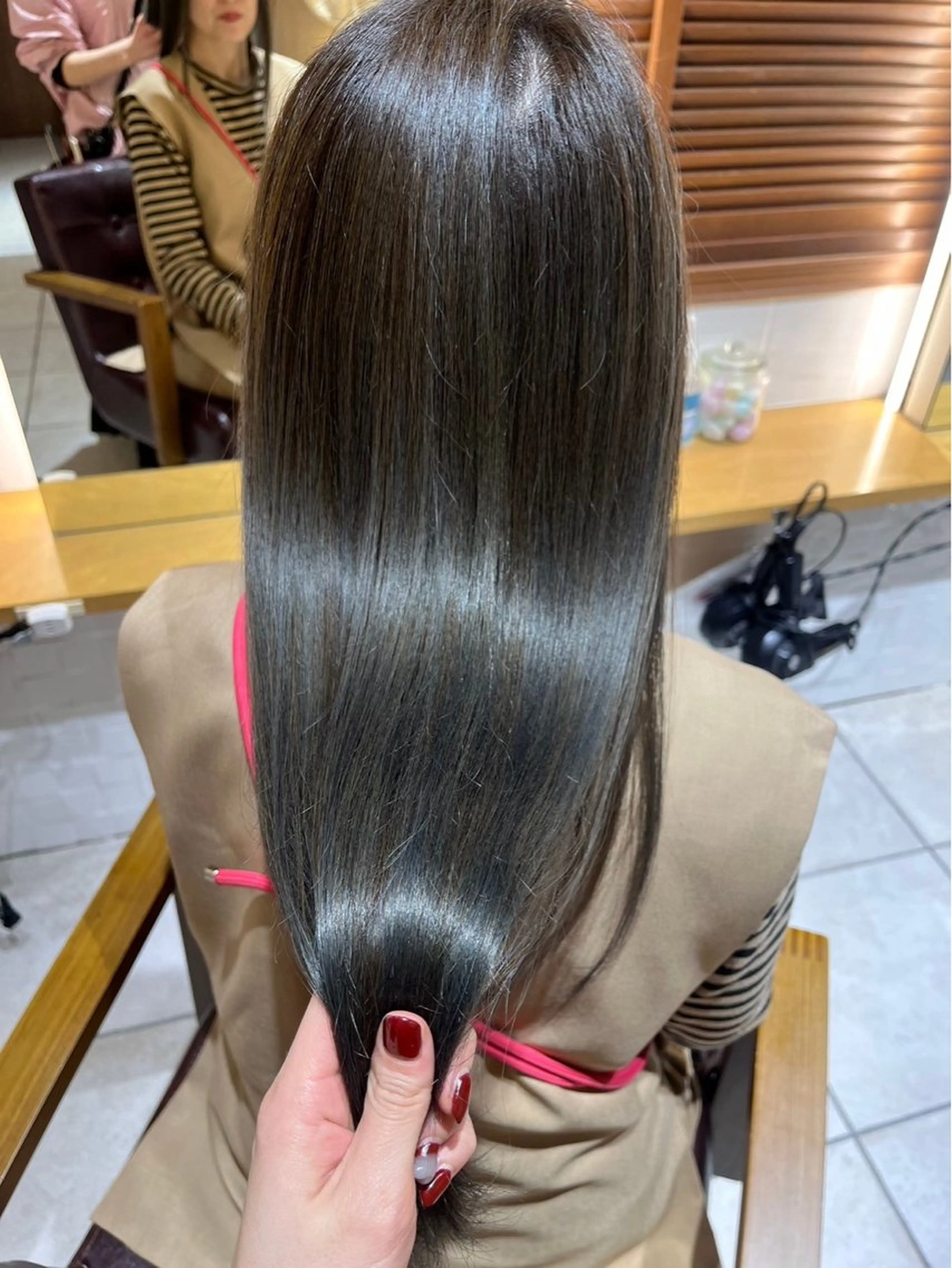 ⭕️新規様限定クーポン⭕️大人気❕髪質改善ストレート➕3stepトリートメント🎀くせ毛大歓迎🎶の写真