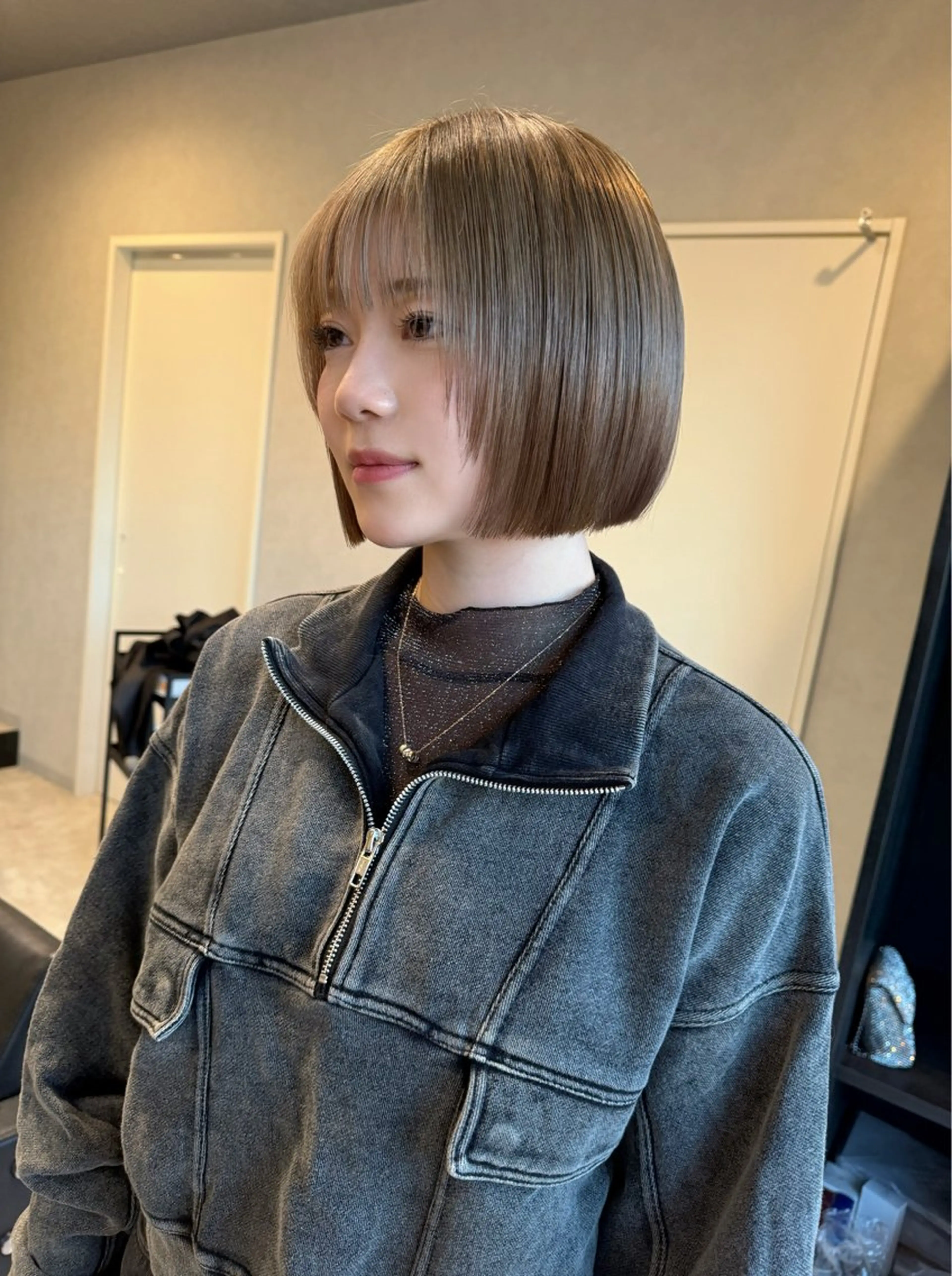 ショート カラー ボブ カット 透明カラー/レイヤー misaki °*のヘアスタイル