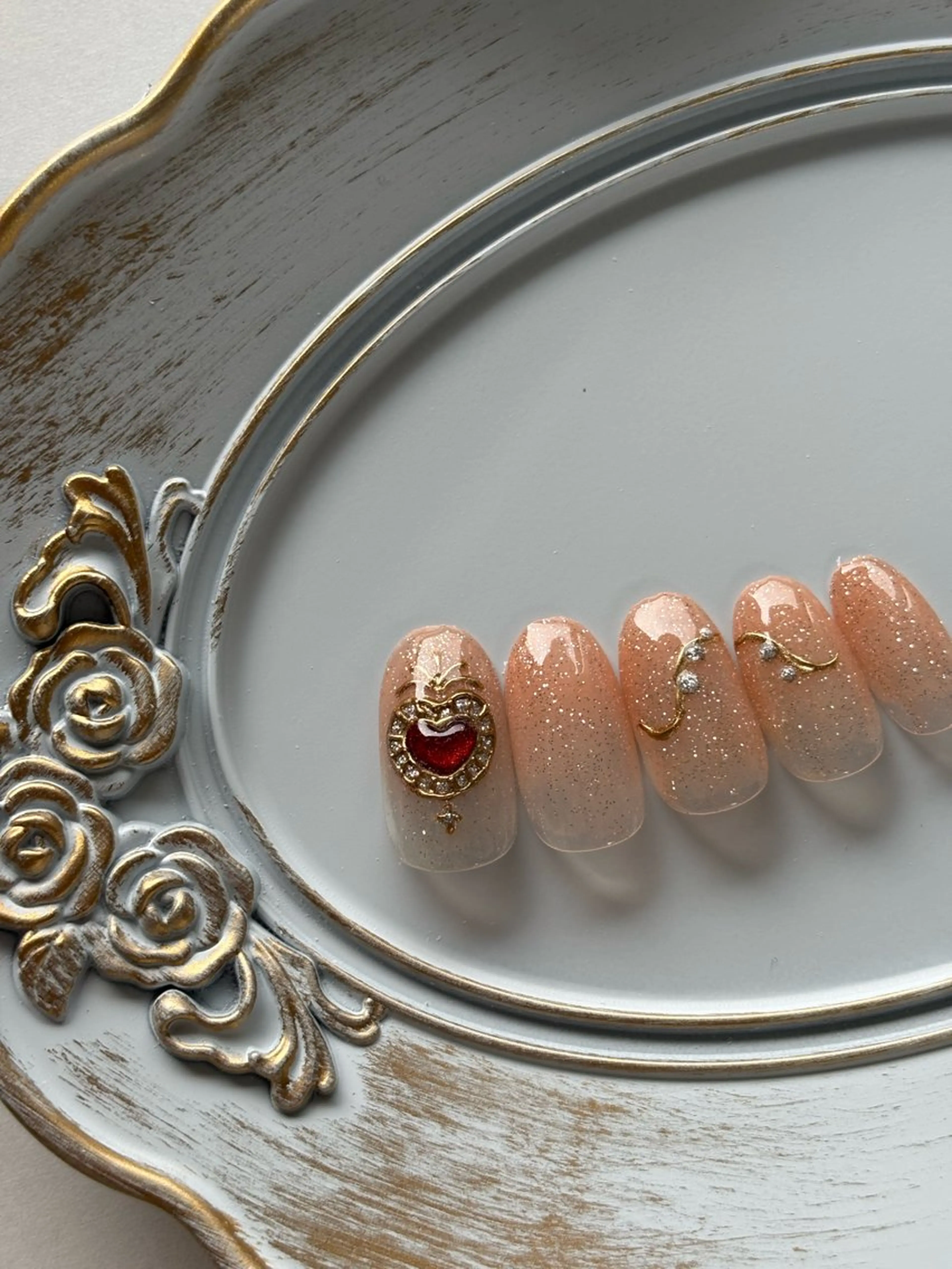 ネイル フラッシュネイル ジェルネイル ハート ハンドネイル FIORITURA Maikoのネイルデザイン