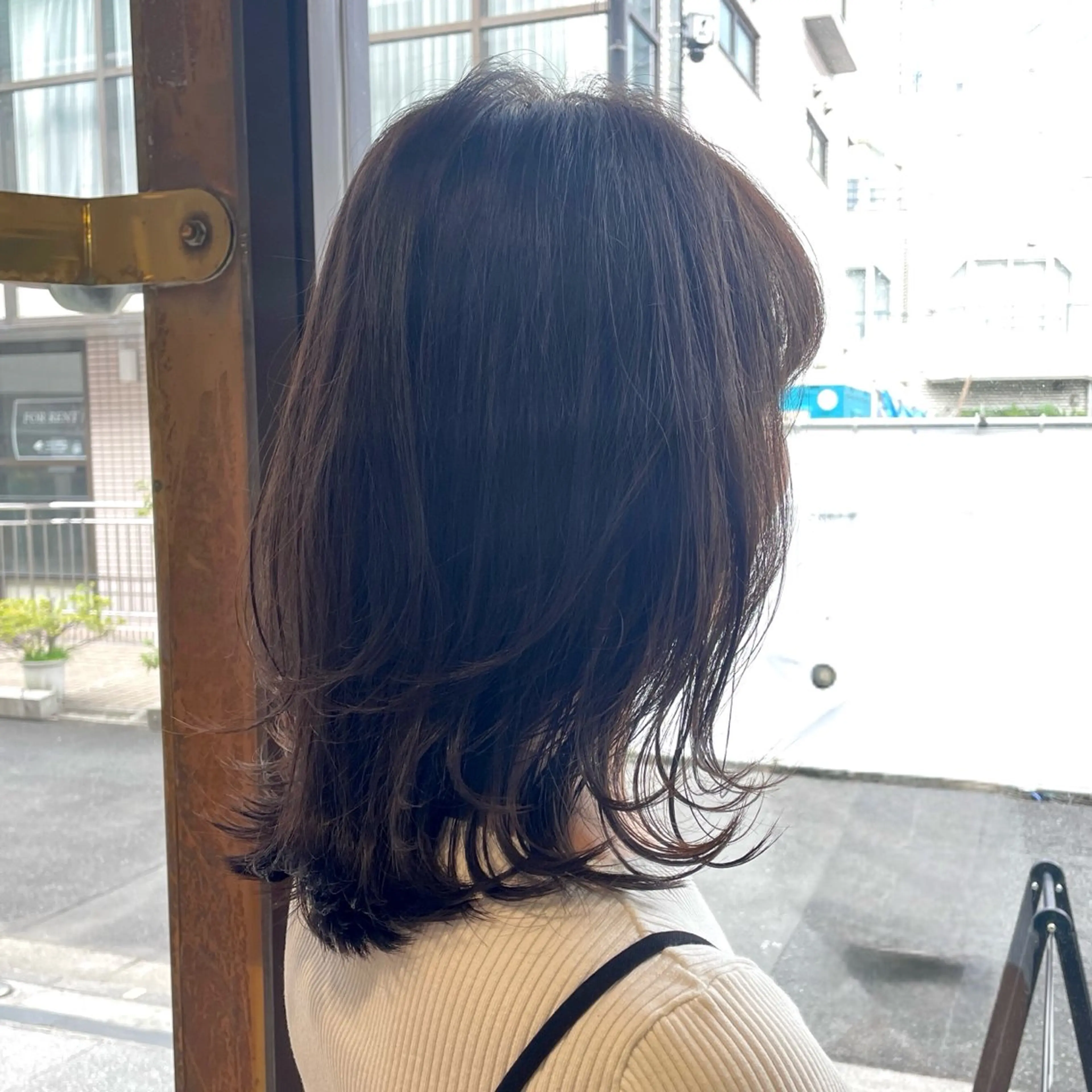 ミディアム カラー くびれヘア 外ハネヘア カット ヘアカラー matka白髪ぼかし 大人ヘア/KEIKOのヘアスタイル