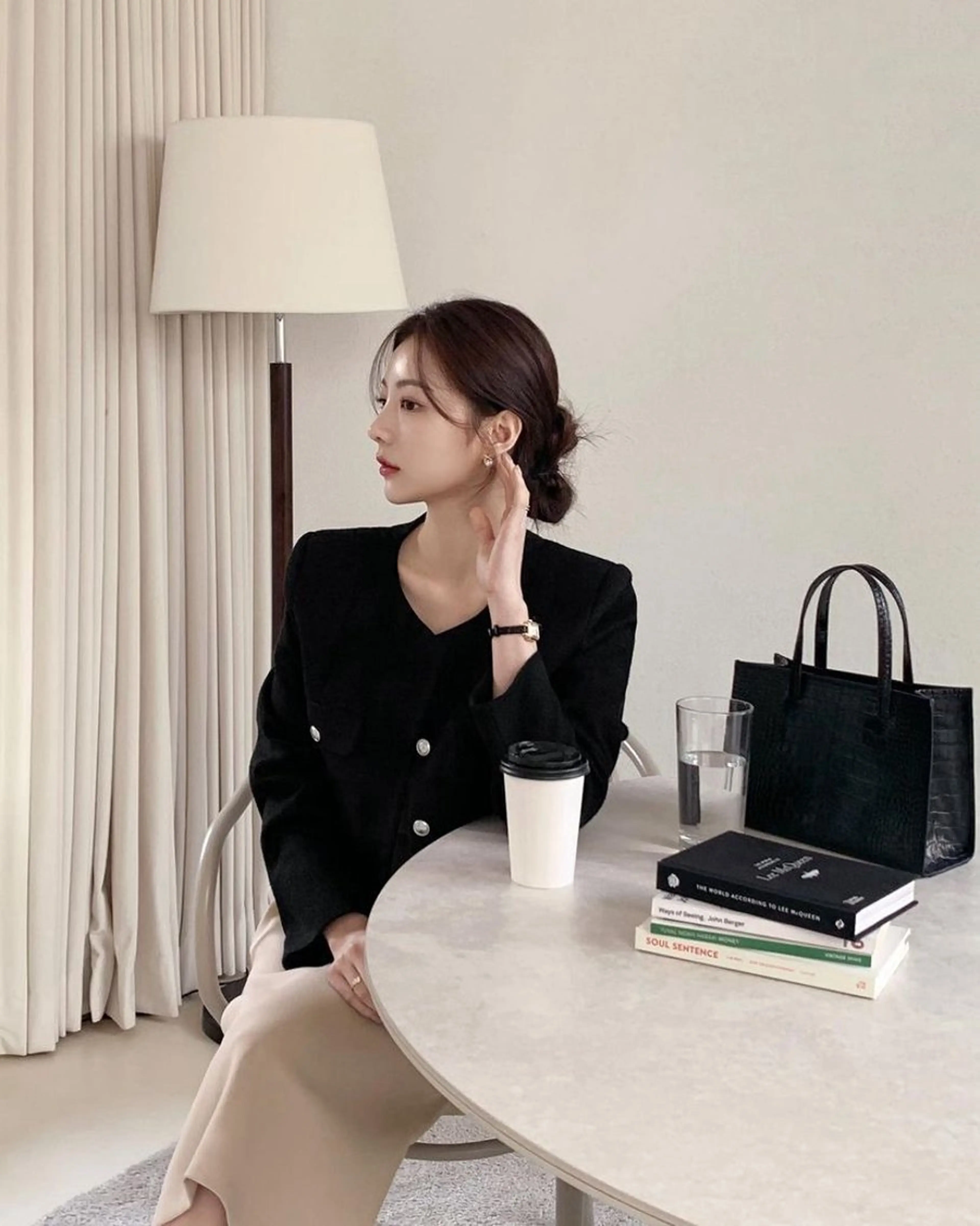 ロング カラー カット ヘアカラー トリートメント 莉乃/縮毛矯正/髪質 改善/艶カラーのヘアスタイル