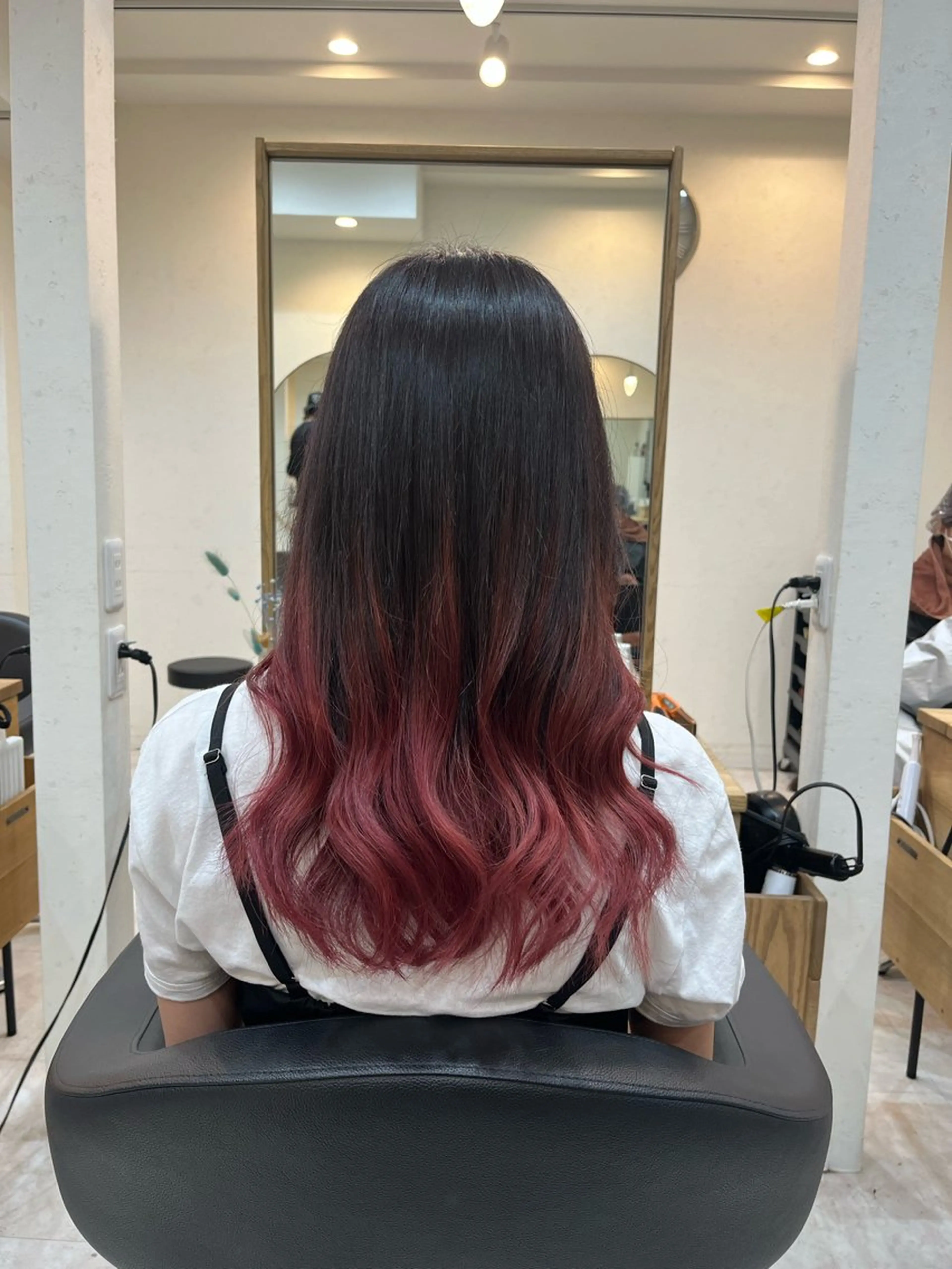 ロング ヘアカラー トリートメント 仁和山 健汰のヘアスタイル