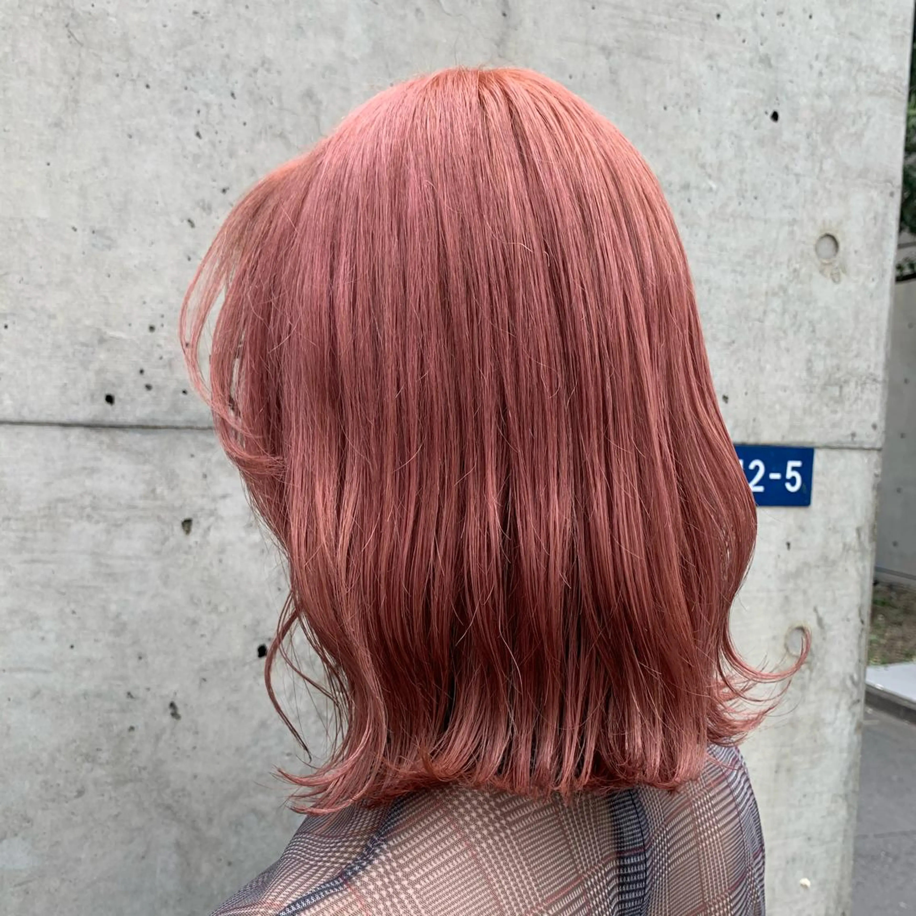 ミディアム カラー ヘアアレンジ ヘアカラー トリートメント ヘアセット 🌈インナーカラー ‘ショウマ’🌈のヘアスタイル