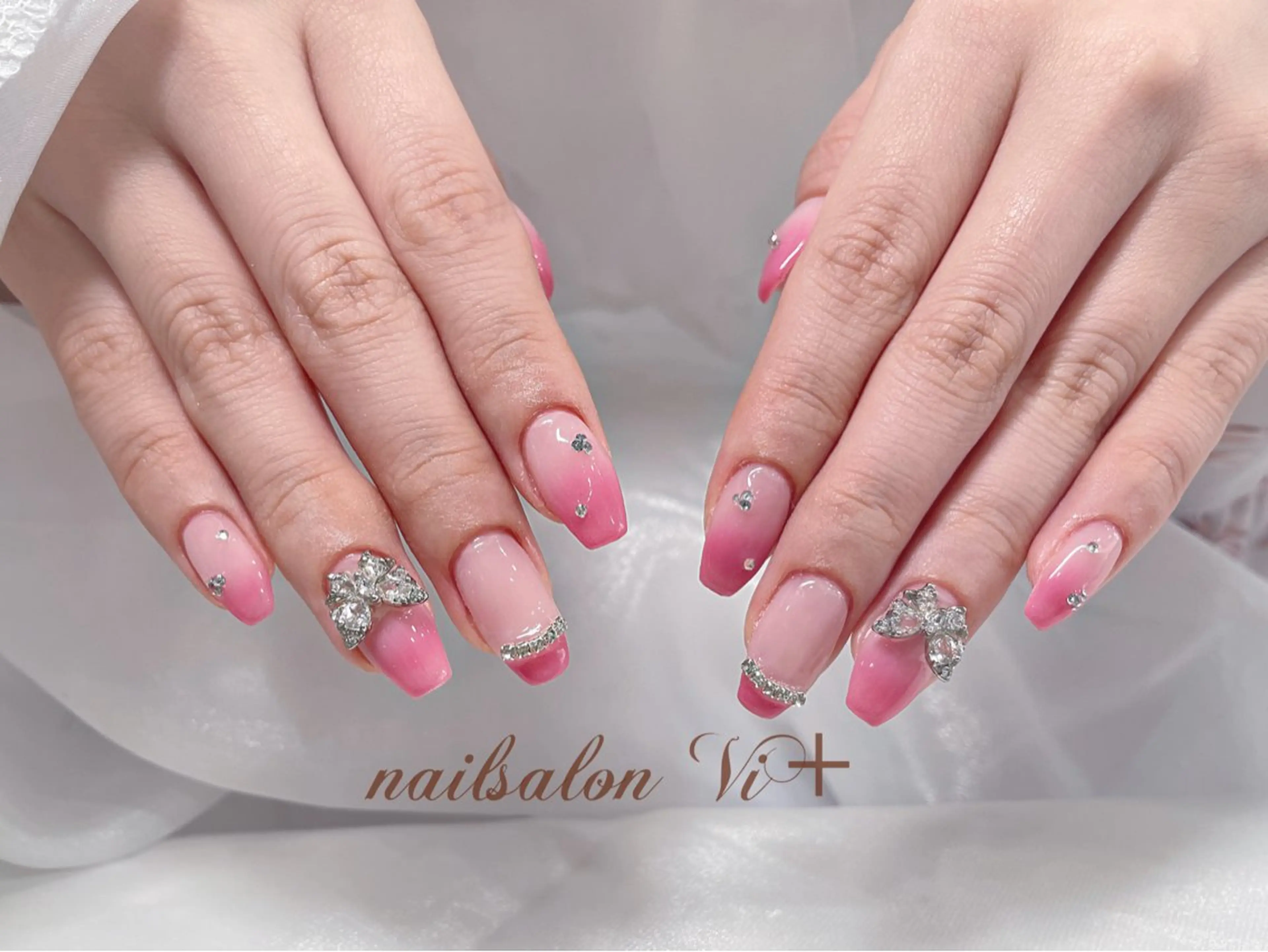 ネイル ハンドネイル ✨Nailsalon Vi+✨のネイルデザイン