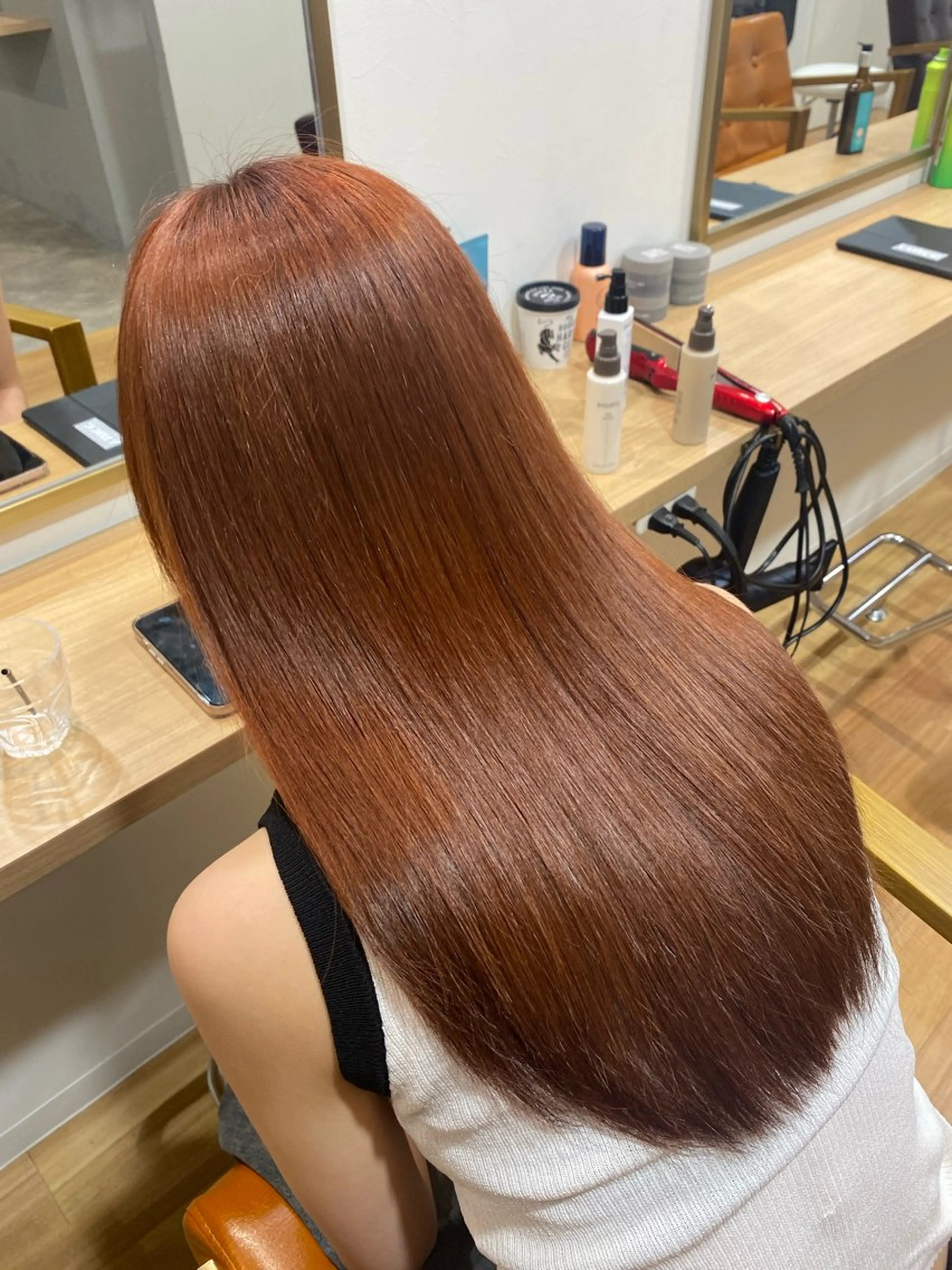 ロング オレンジブラウン akane/ 縮毛矯正/暖色のヘアスタイル