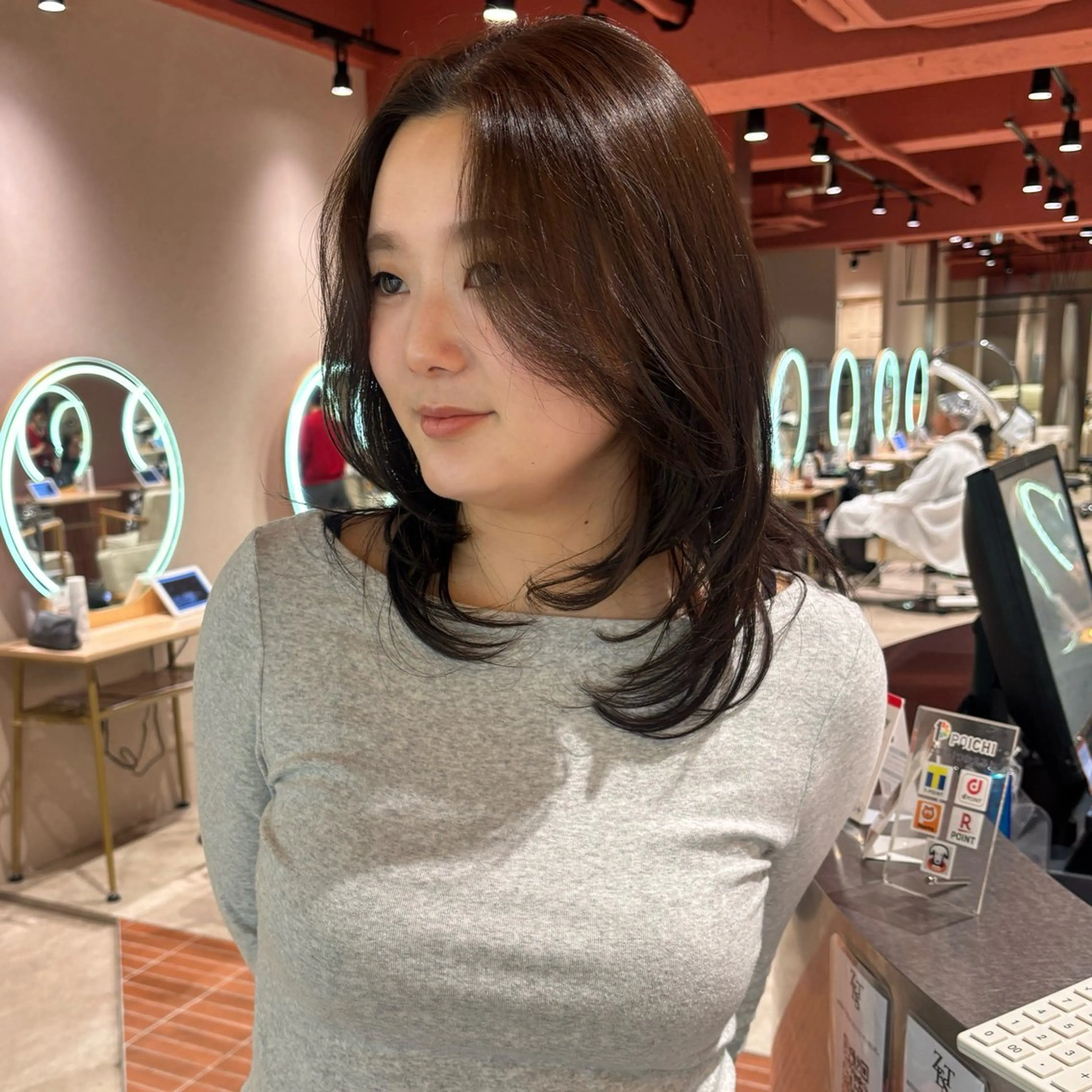 カラー ブリーチ ケアブリーチ ダブルカラー ハイトーンカラー インナーカラー カット レイヤー/ボブ /メンズ🪩KAYOのヘアスタイル