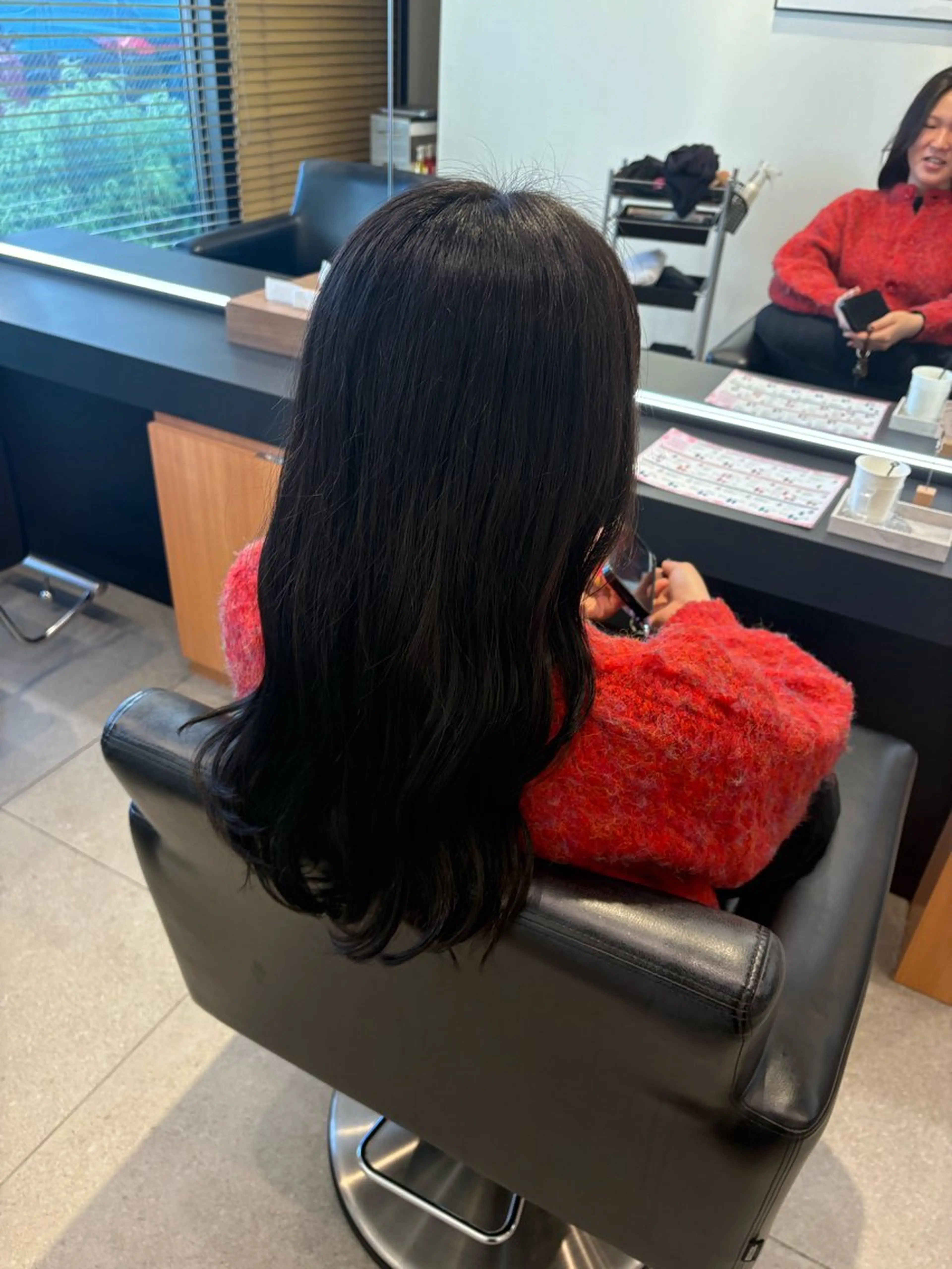 ロング カラー 黒髪 ERII /伏見 カットモデル募集中!のヘアスタイル